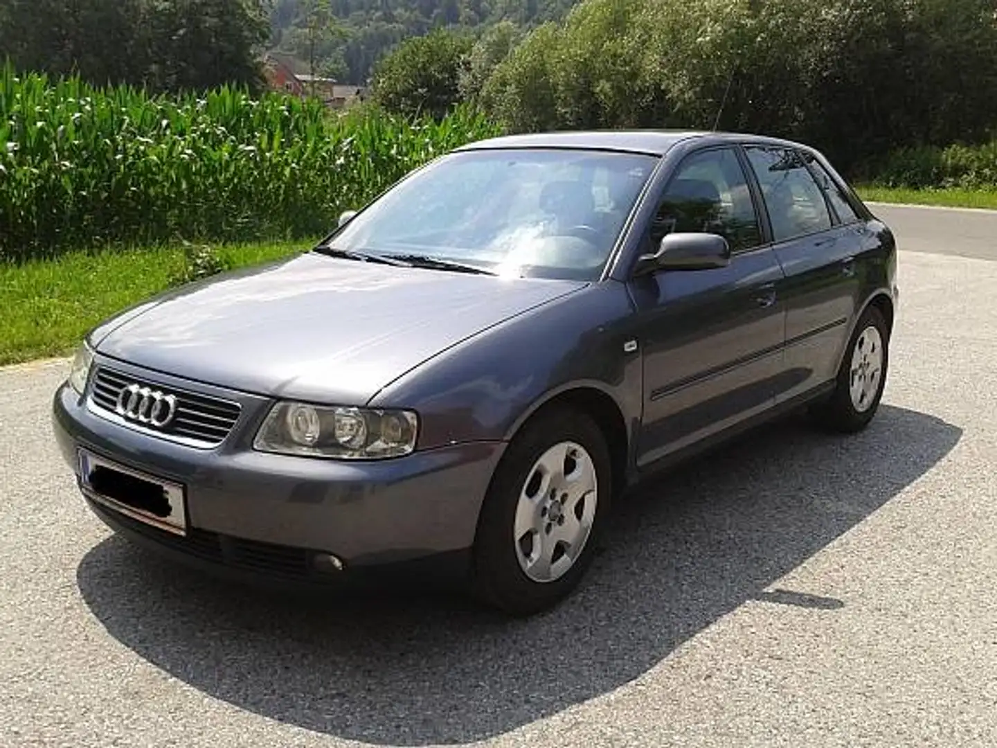 Audi A3 A3 1,9 Edition TDI Edition Grau - 1