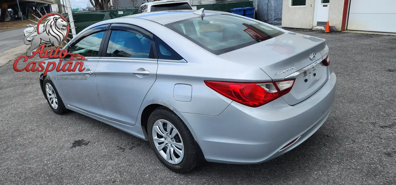 Hyundai SONATA снимка Hyundai SONATA