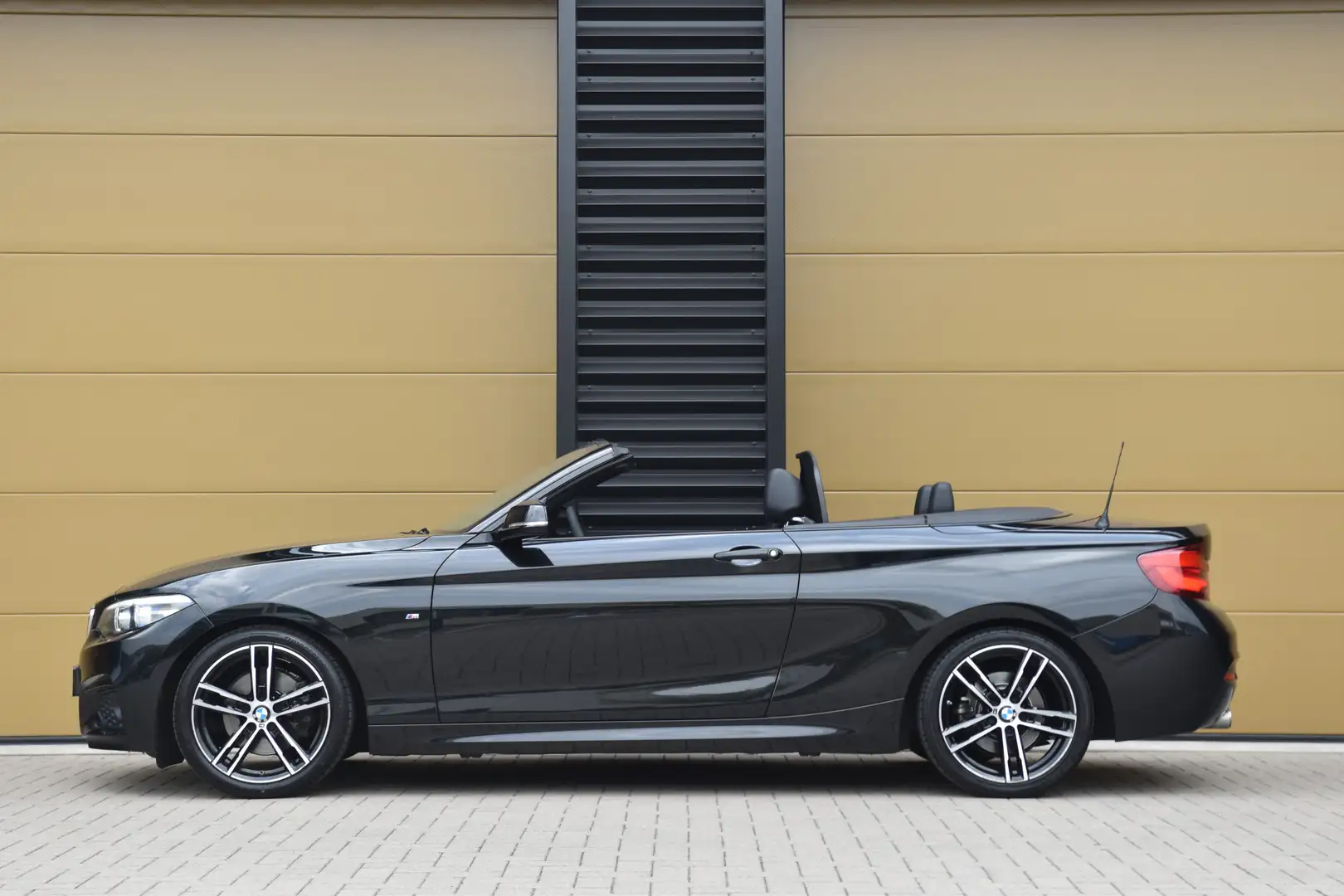 BMW 220 2-serie Cabrio 220i High Executive * M Sportpakket Noir - 2