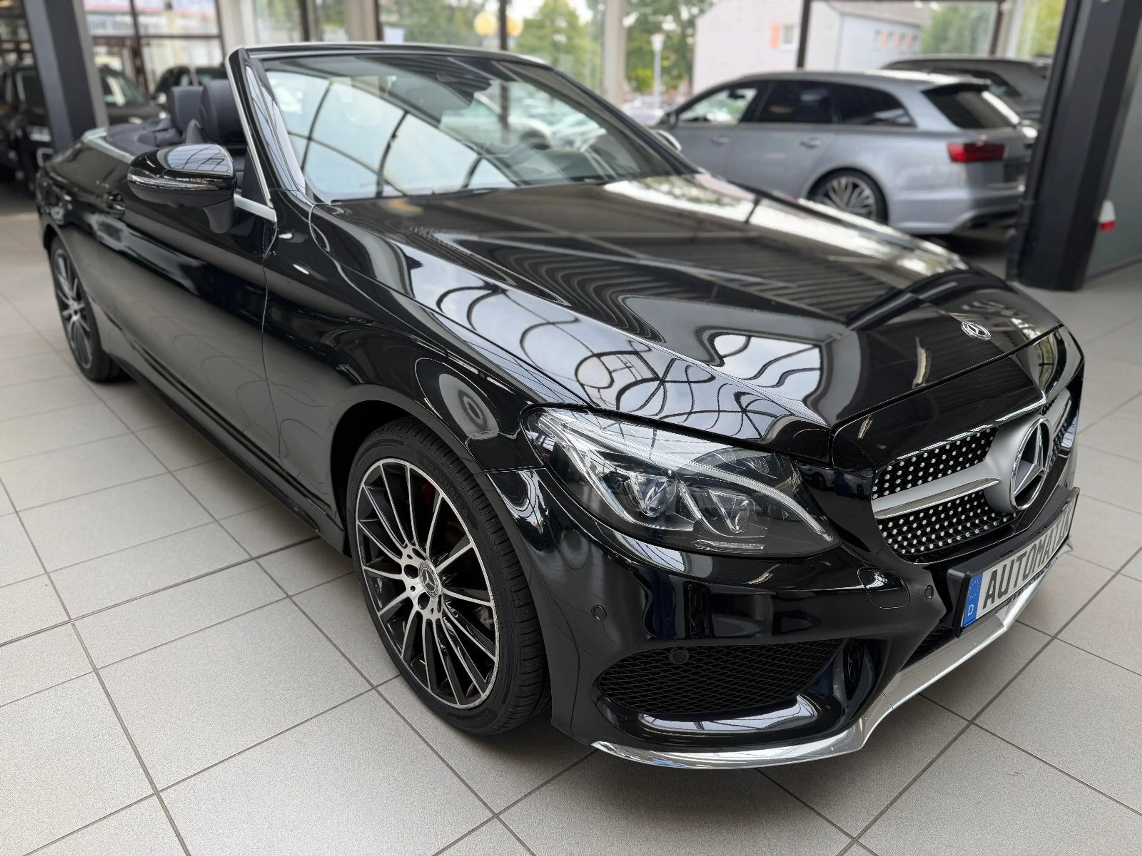 Mercedes-Benz C 400 Cabrio 4Matic * AMG Line * E-Sitze Memory — photo 4