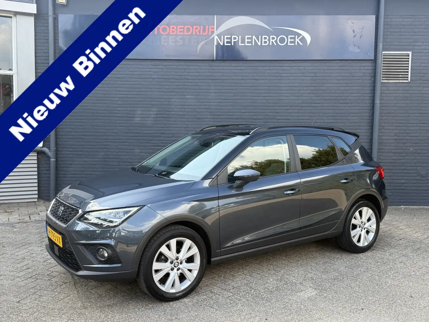 SEAT Arona 1.0 TSI Xcellence Business Intense Bj 2019 Automaa Gris - 1