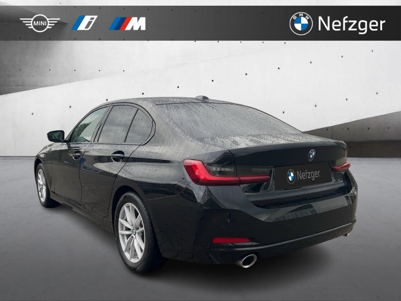 BMW 320 d Limousine PDC AHK schwenkbar Sport-Lederlenkrad — photo 3