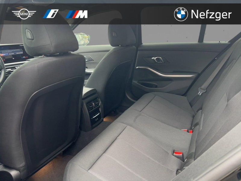 BMW 320 d Limousine PDC AHK schwenkbar Sport-Lederlenkrad — photo 8