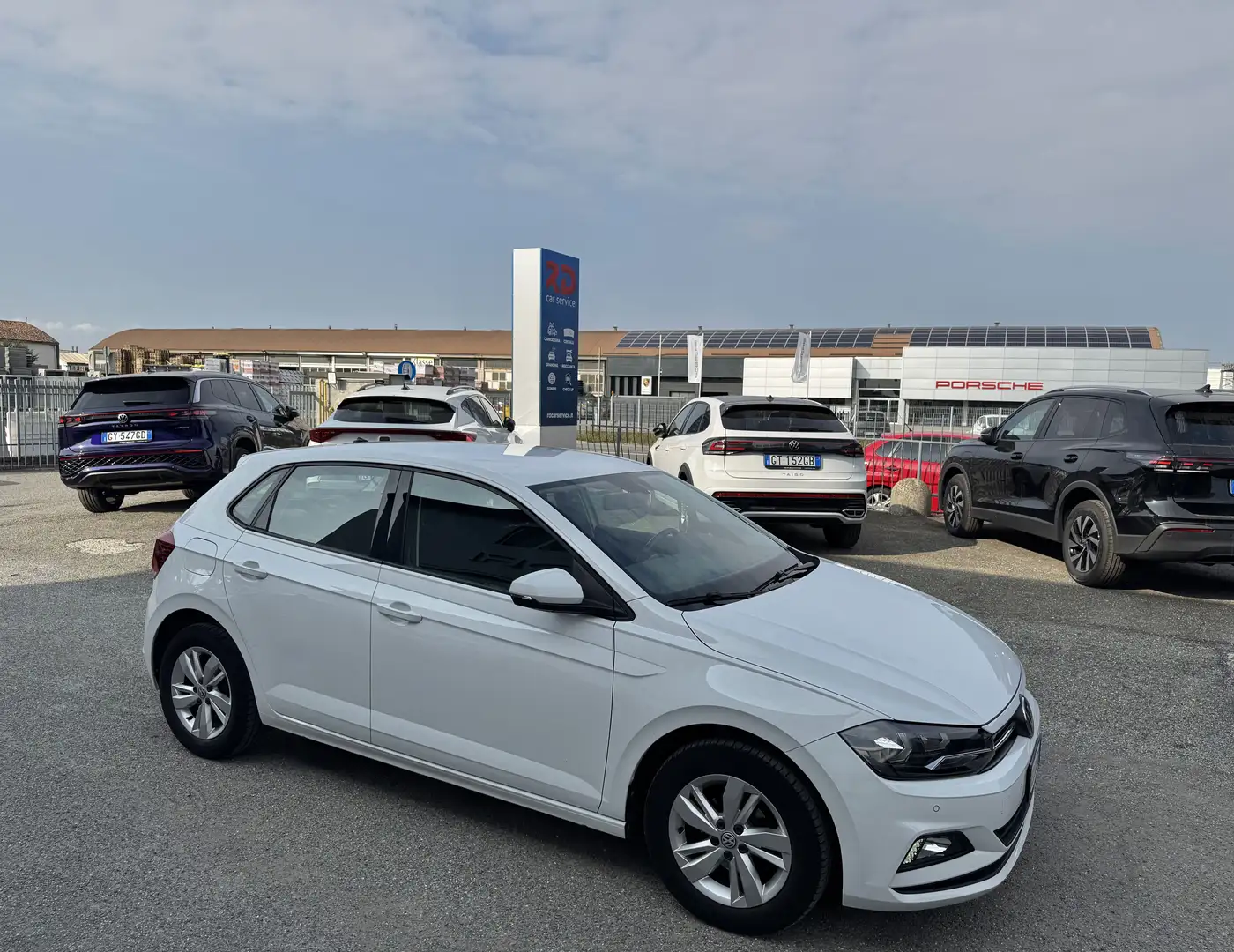 Volkswagen Polo 1.0 tgi Comfortline 90cv 6M / NO VINCOLI Blanco - 2