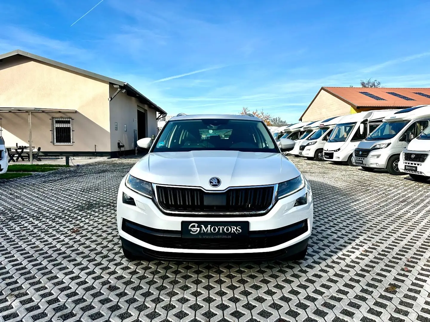 Skoda Kodiaq 2.0 TDI SCR 140kW DSG 4x4 Style/AHK/Pano/ Weiß - 2