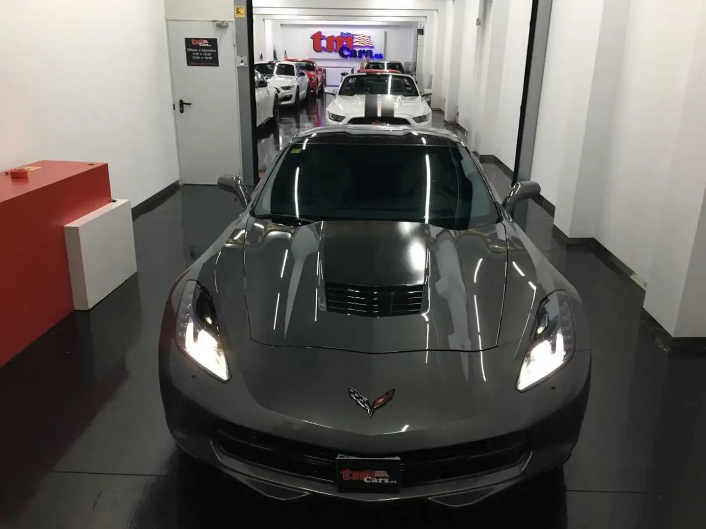 Chevrolet Corvette Z51 2LT Gri - 2