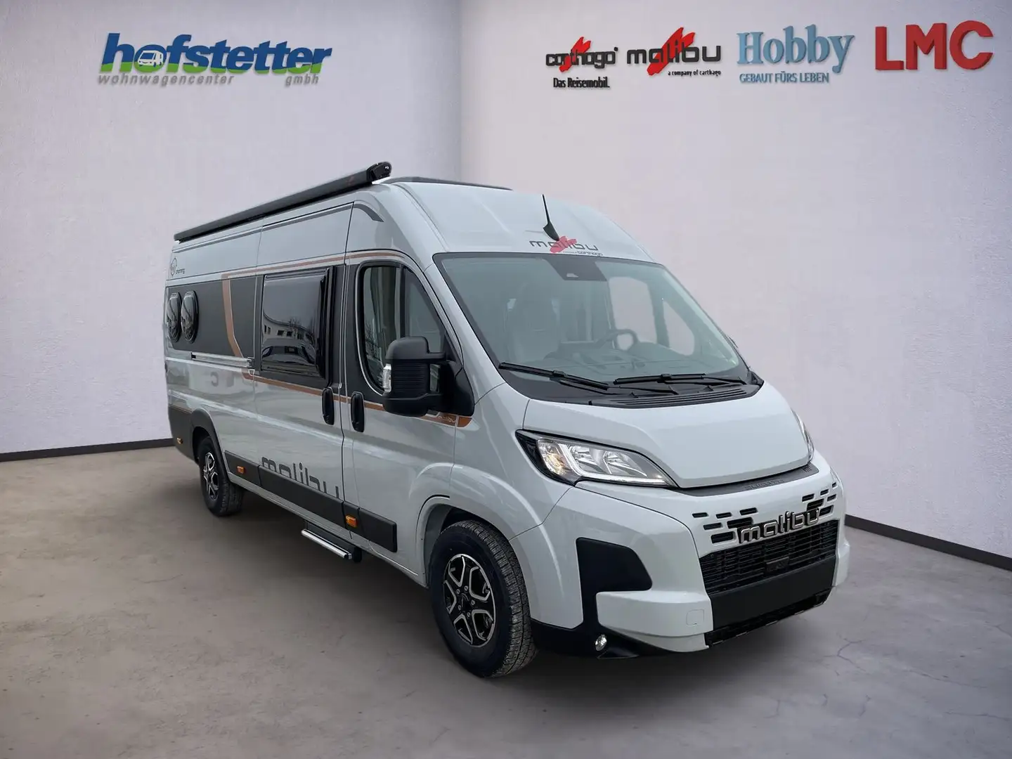 Malibu CHARMING 640 LE K COUPE DIVERSITY Liste: 96.850€ Grau - 1