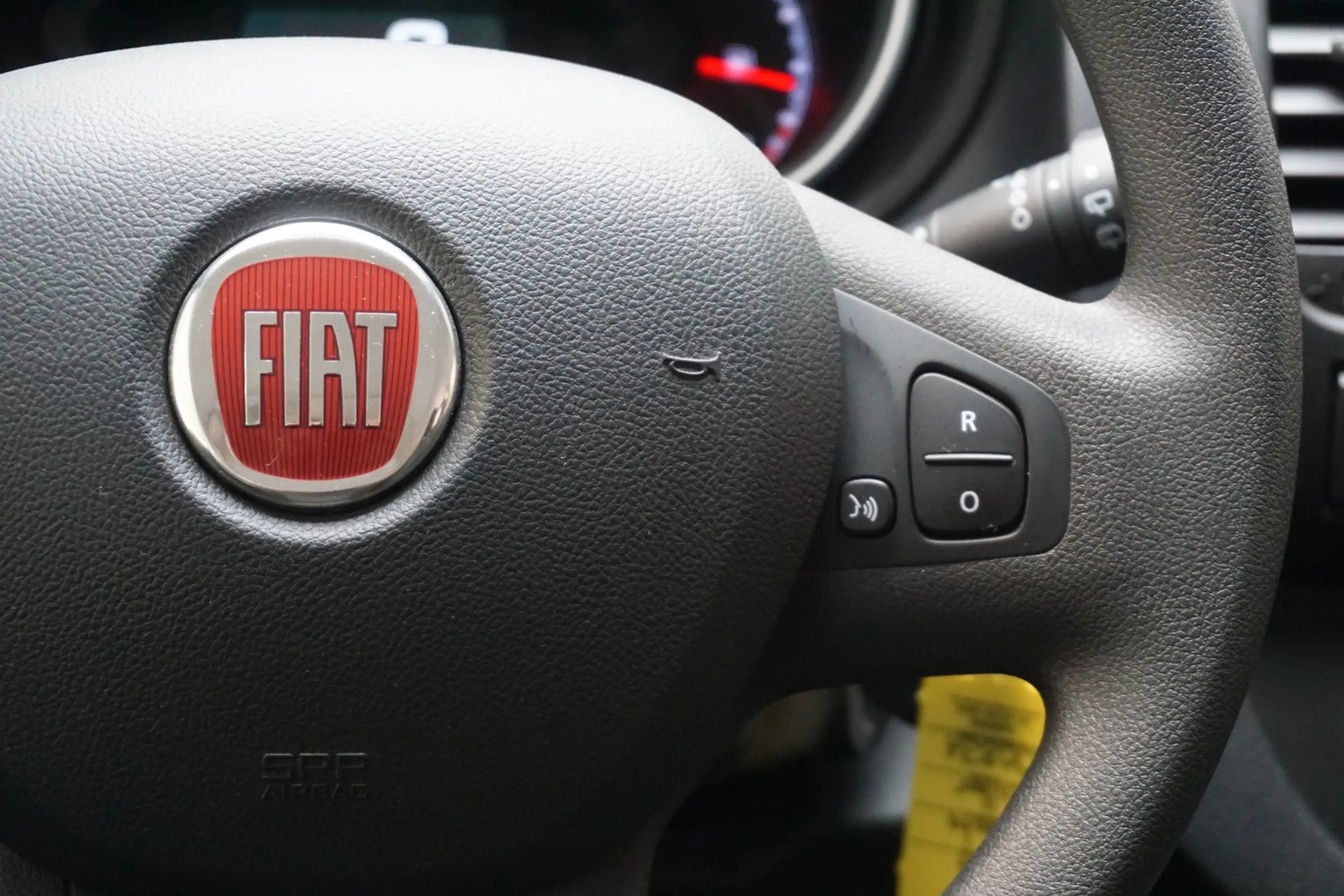 Fiat Talento Kombi L1 Family 9-SITZER, NAVI, KLIMA — photo 12