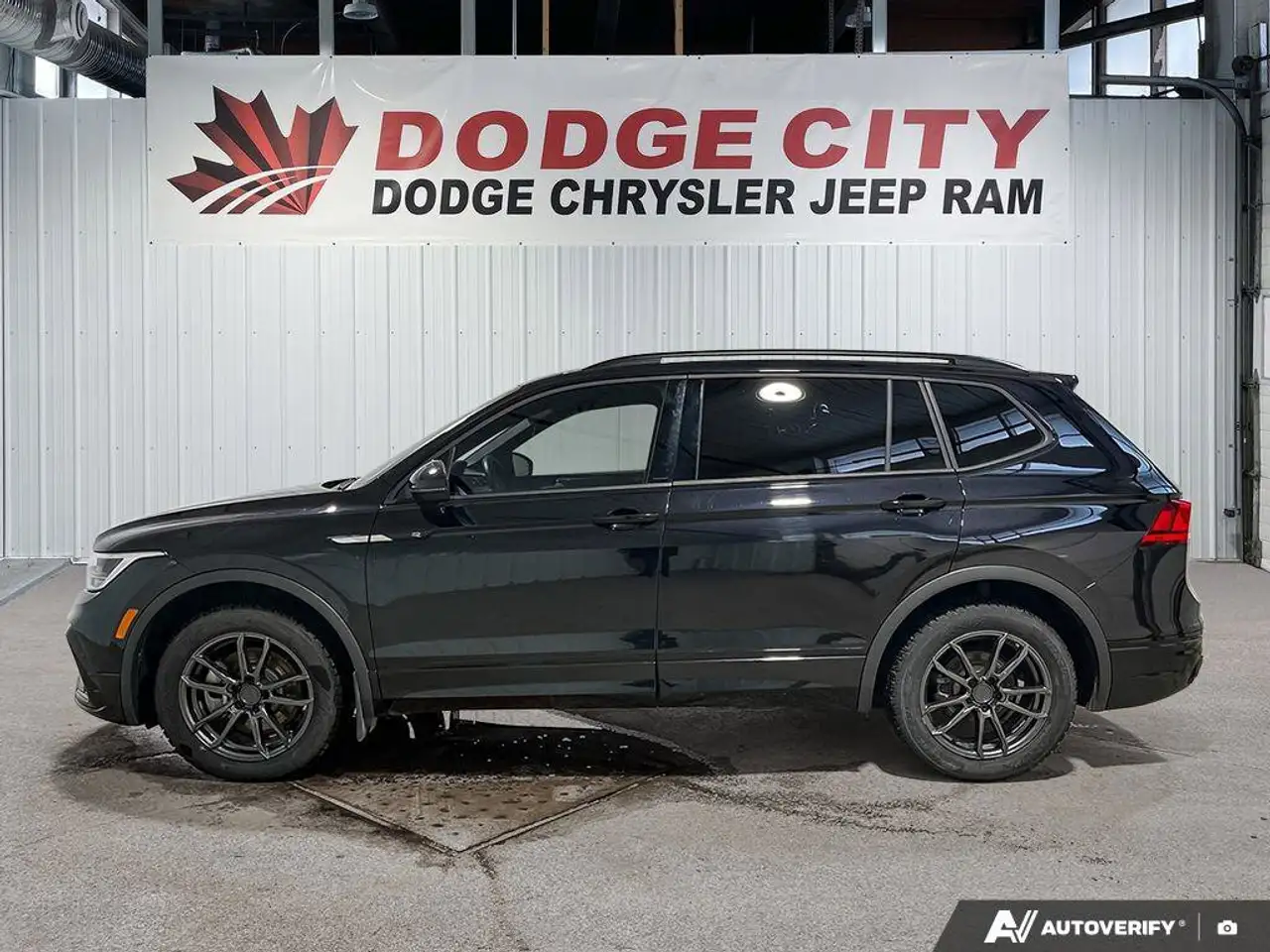 Volkswagen Tiguan снимка Volkswagen Tiguan