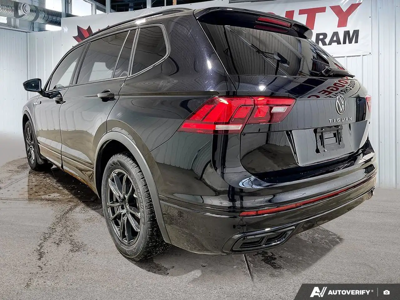 Volkswagen Tiguan снимка Volkswagen Tiguan