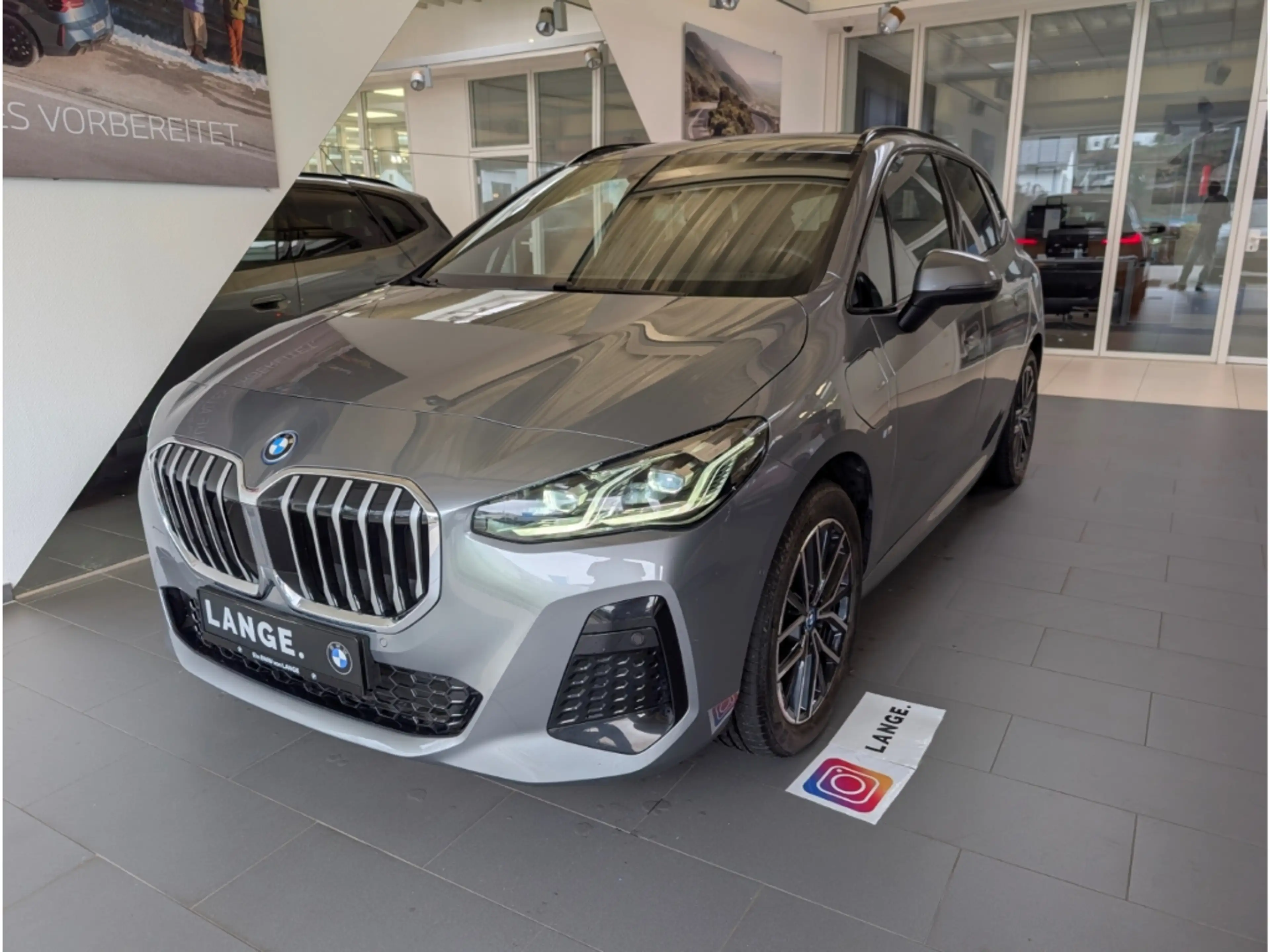 BMW 230 e  Active Tourer xDrive M Sport AHK RFK ACC SHZ