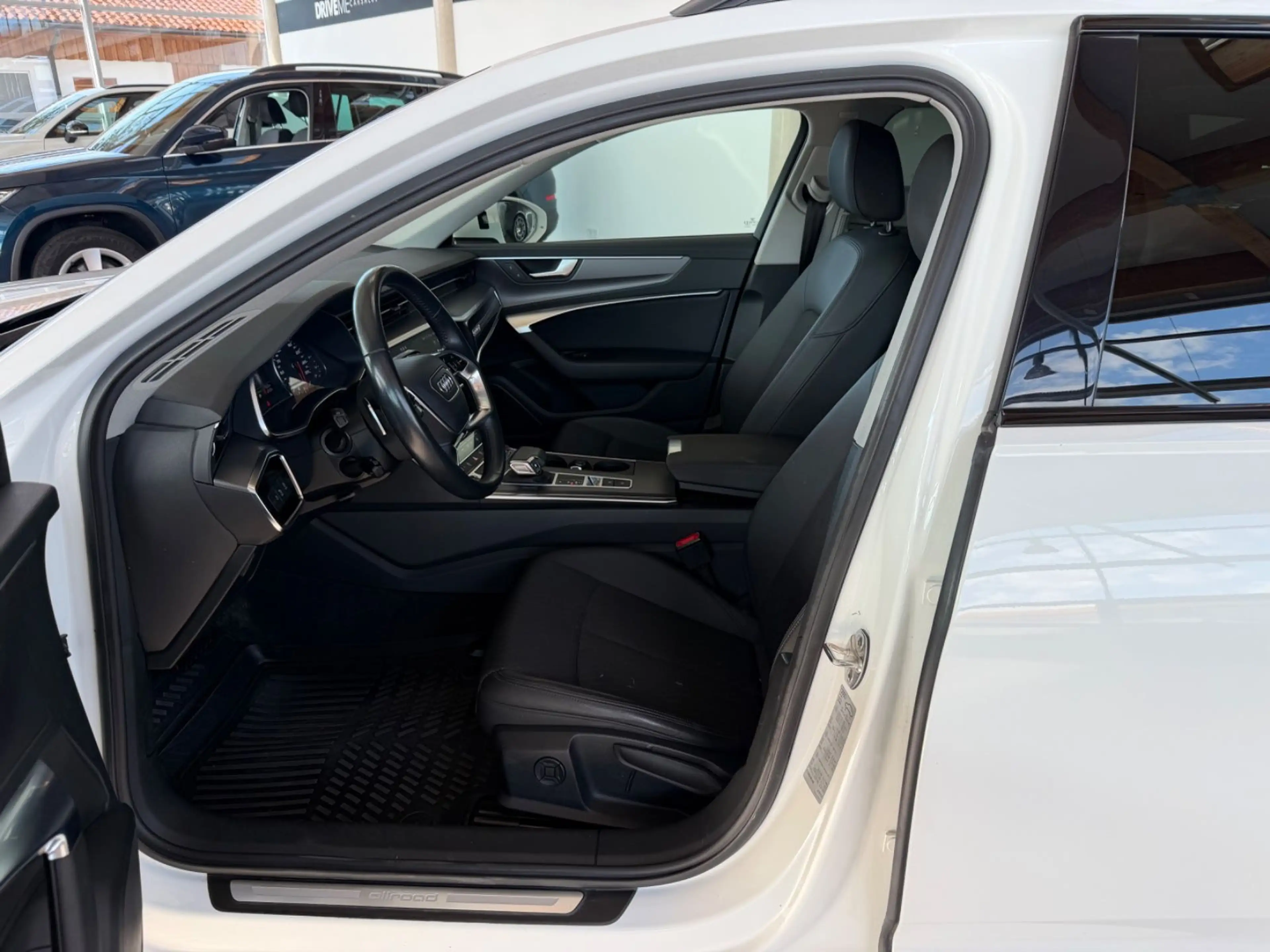 Audi A6 allroad quattro 45 TDI 360KAM LED ACC — photo 14