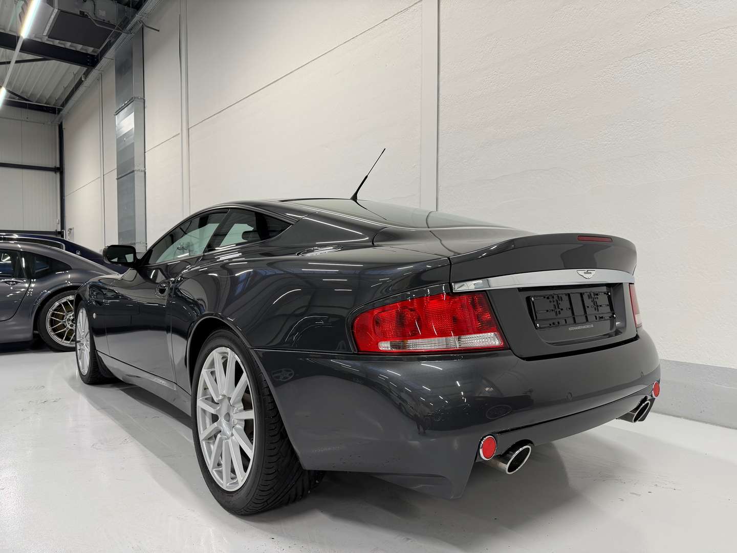 Aston Martin Vanquish Vanquish S -  - Joinsteer - #2