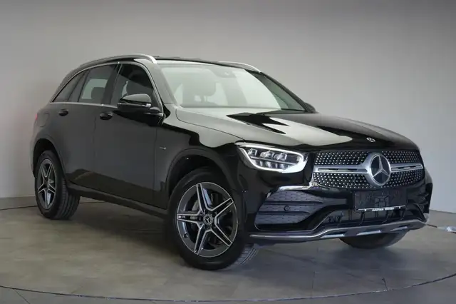 Mercedes-Benz GLC 300 de 4Matic 9G Tronic AMG CarPlay/Temp/Kam