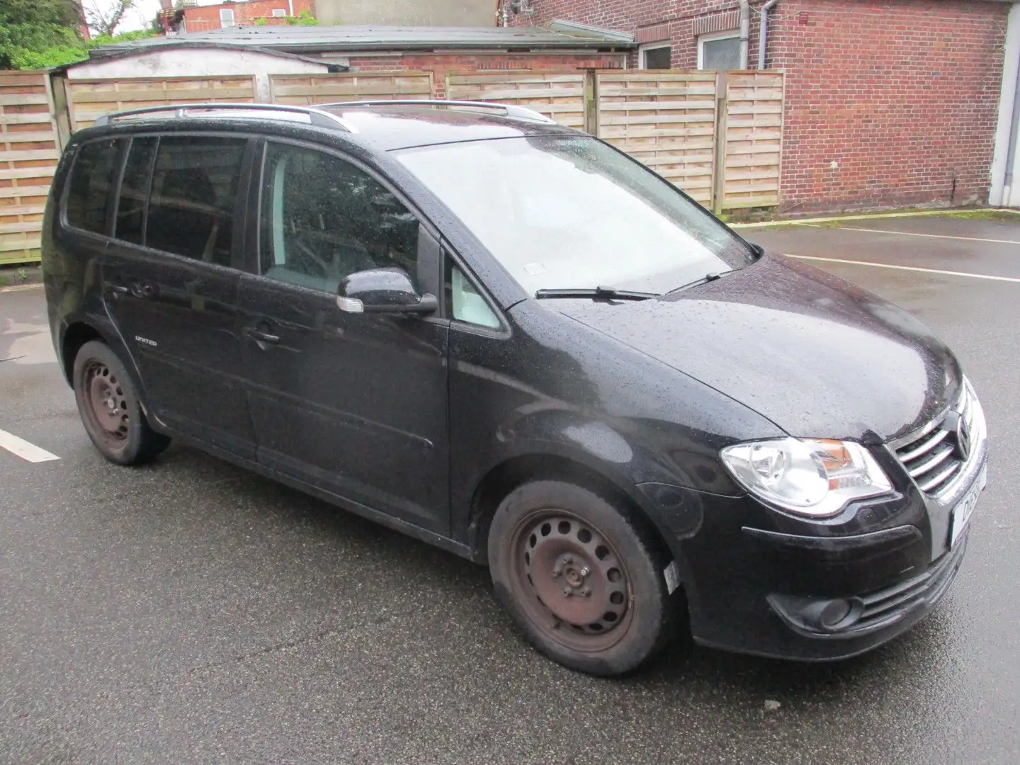 Volkswagen Touran 1.9 TDI "Highline" DSG  - NAVI-PDC-GRA-Li Noir - 1