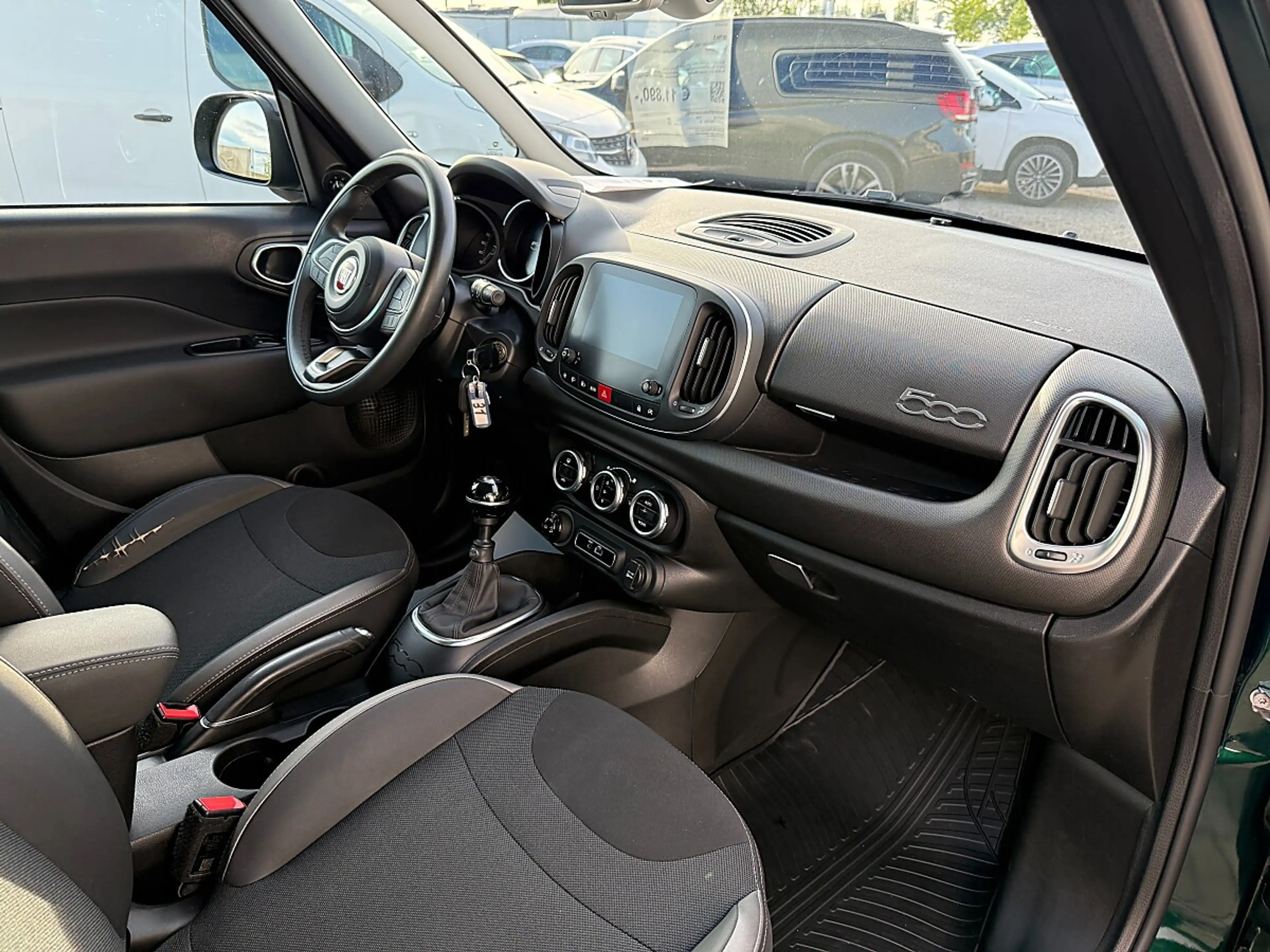 Fiat 500L 1,6 MultiJet II 120 Start&Stop Cross — photo 15