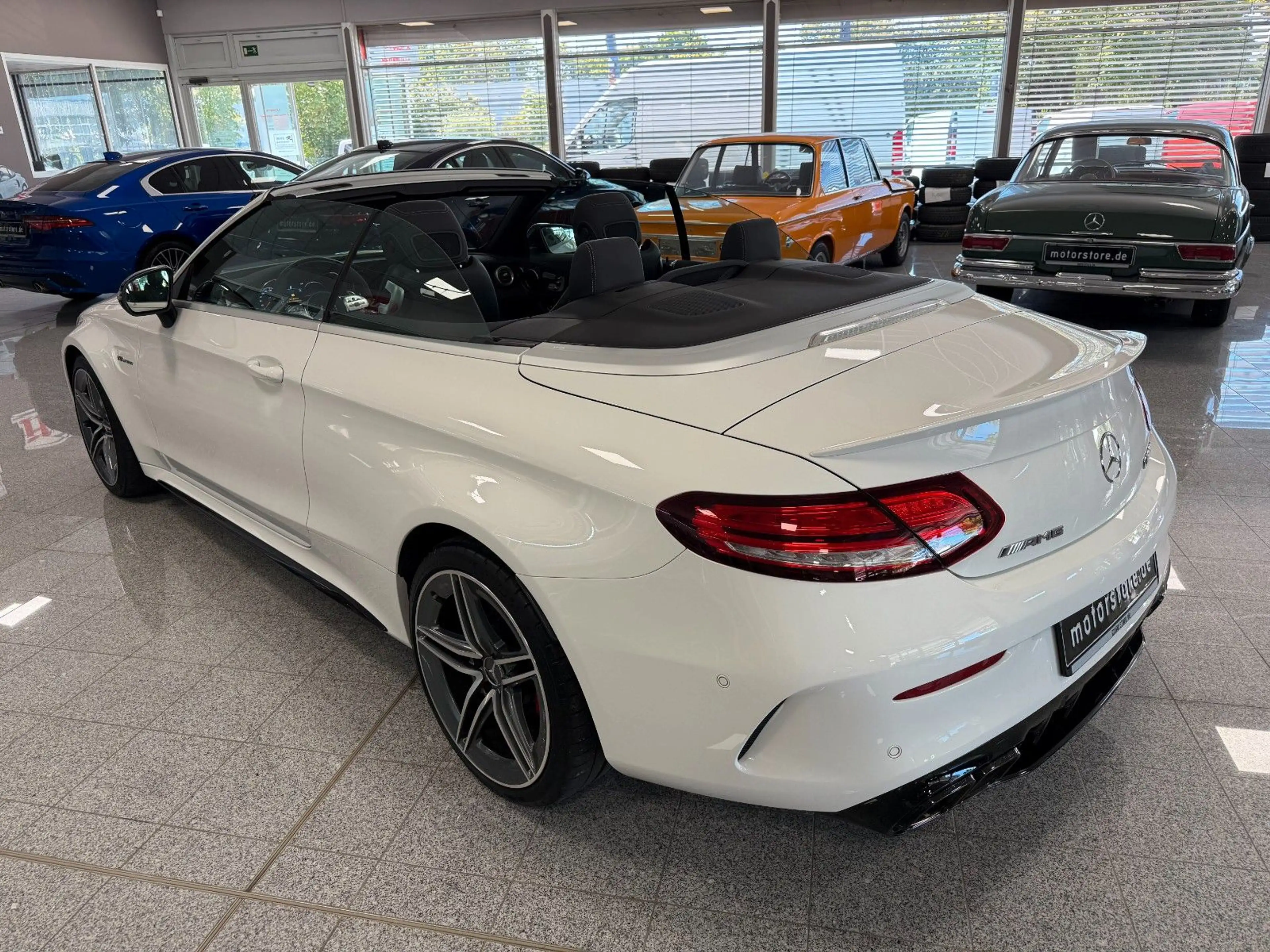 Mercedes-Benz C 63 AMG C63 S AMG V8 BI-TURBO |17tKM|1A/TOP|SERVICE:NEU — photo 5