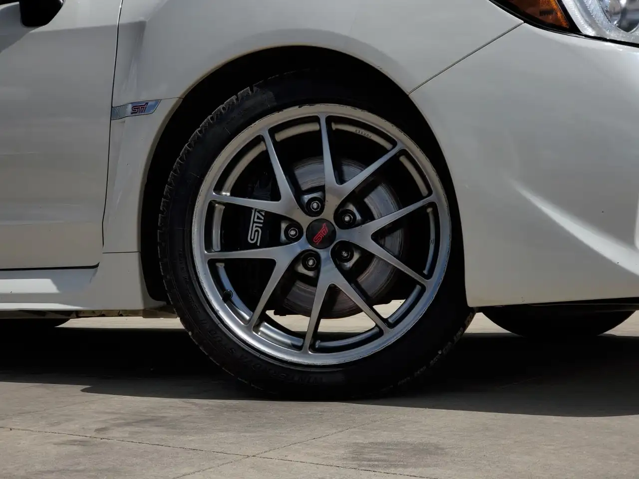 Subaru WRX снимка Subaru WRX