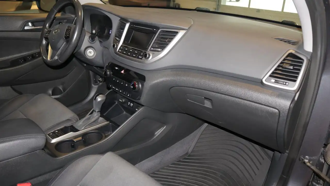 Hyundai TUCSON снимка Hyundai TUCSON