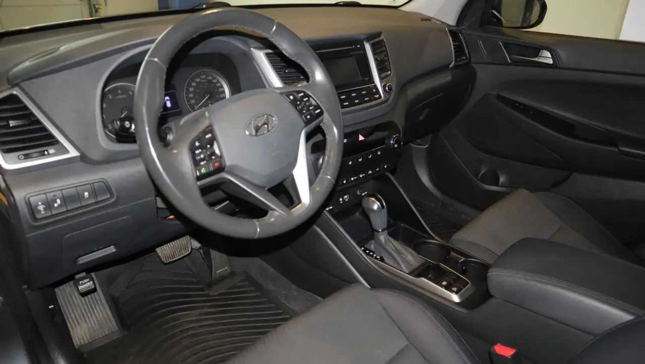 Hyundai TUCSON снимка Hyundai TUCSON