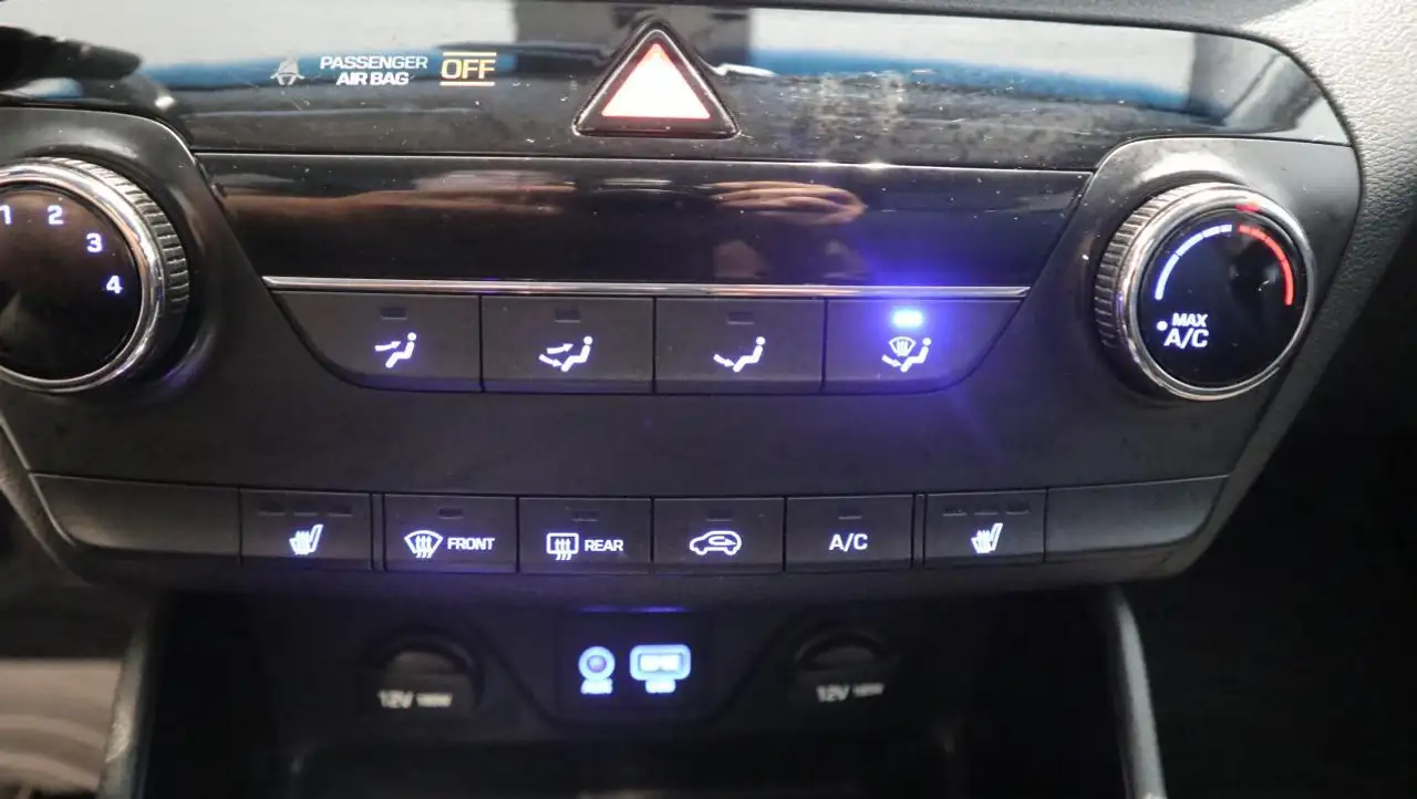 Hyundai TUCSON снимка Hyundai TUCSON