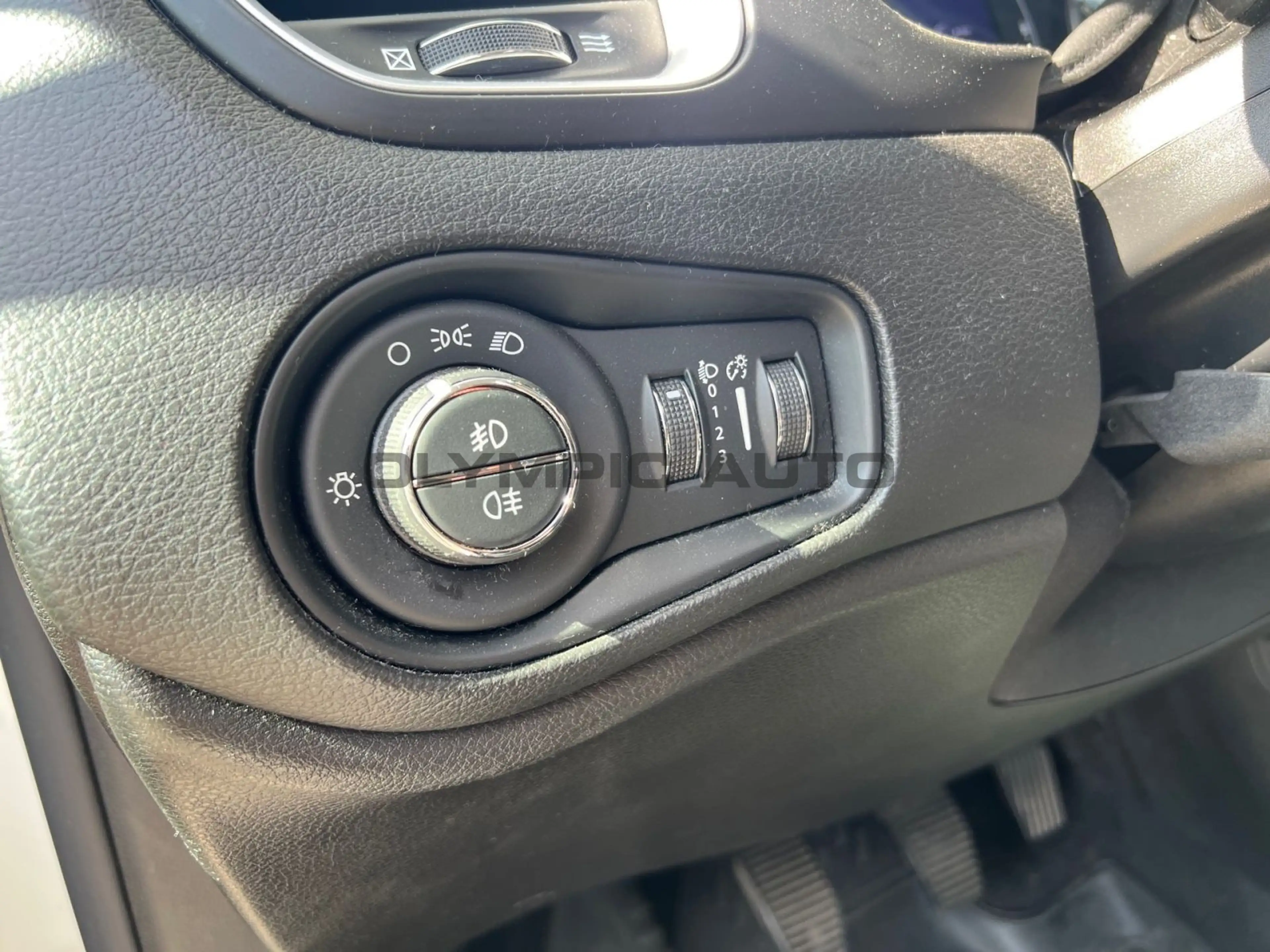 Jeep Renegade Longitude 1.6 NUR AN GEWERBE/EXPORT — photo 13