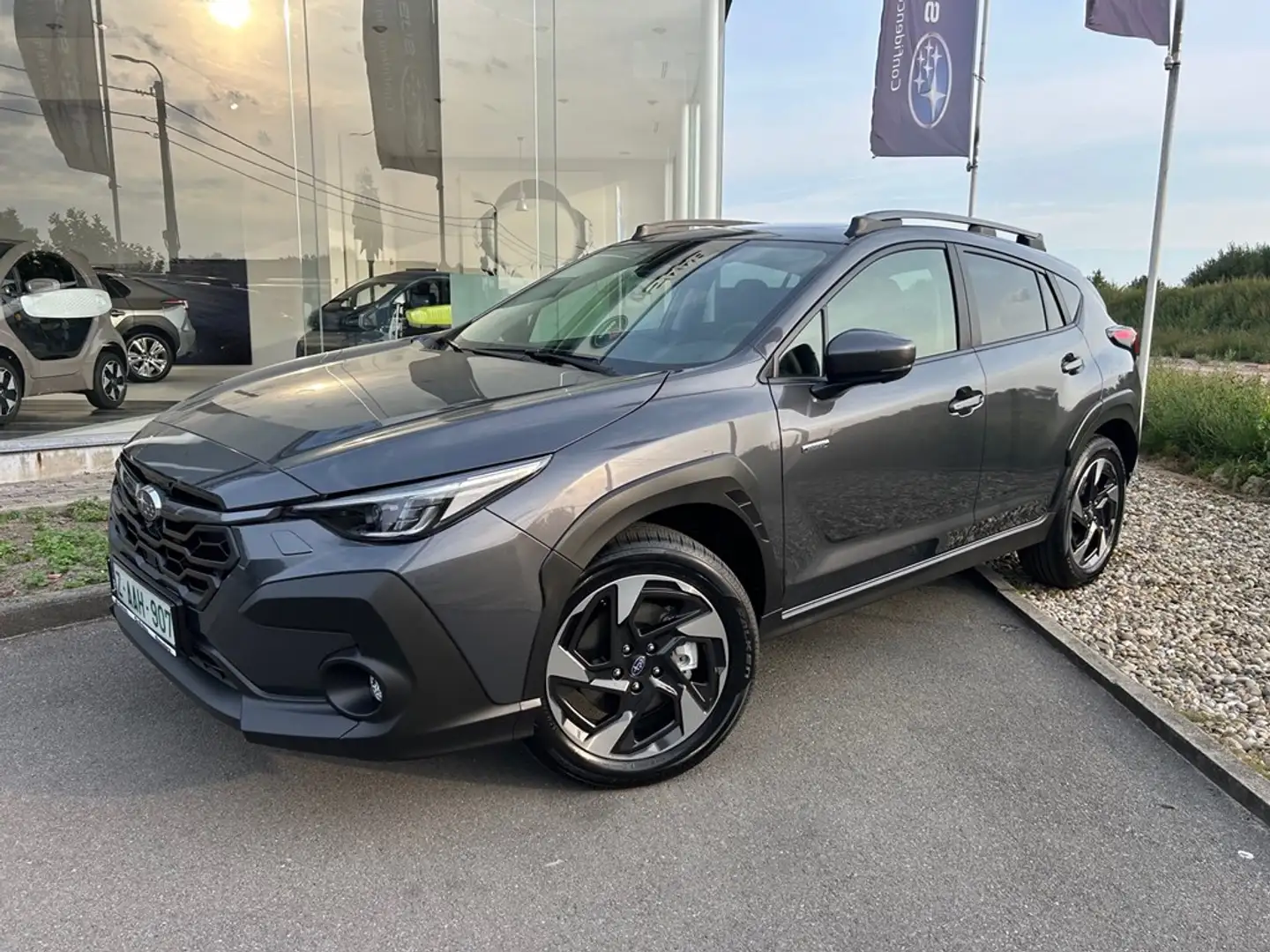 Subaru Crosstrek 2.0i Premium e-Boxer | 8 jaar garantie Gris - 1