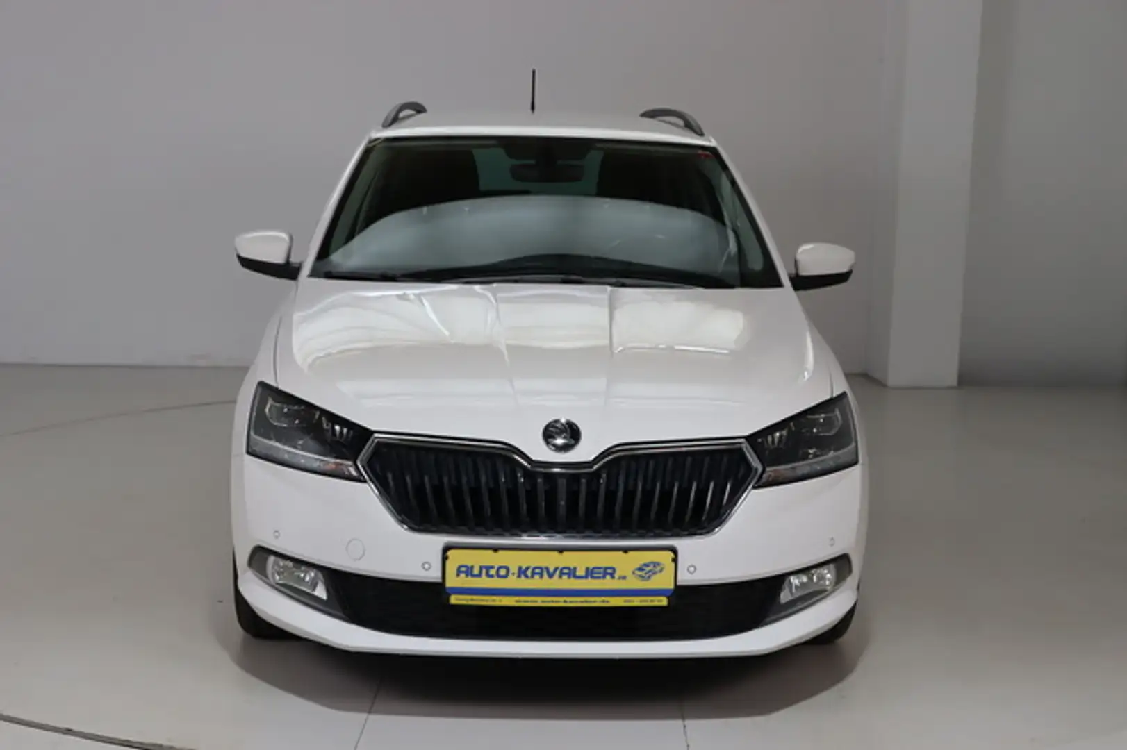 Skoda Fabia 1.0 Combi Automatik * LED * Navigation Clever Weiß - 2