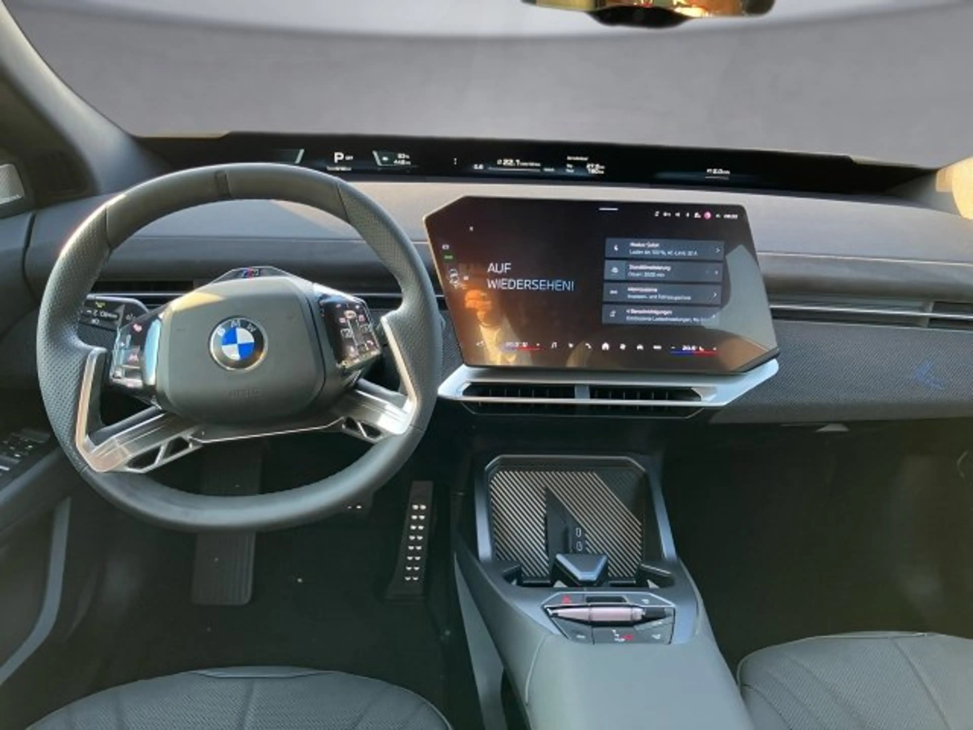 BMW iX3 40 — photo 9