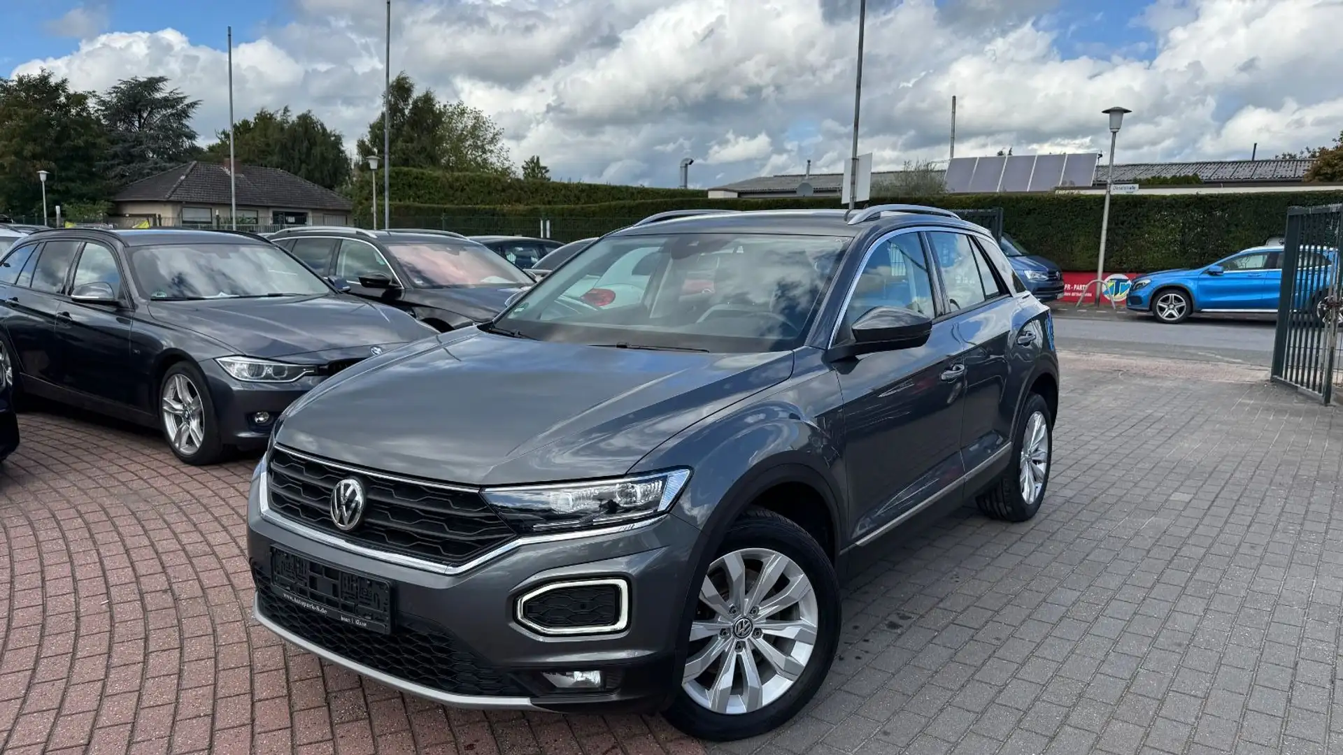 Volkswagen T-Roc Sport 2.0| AUTOMATIK | VIRTUAL COCKPIT|LED Grau - 2