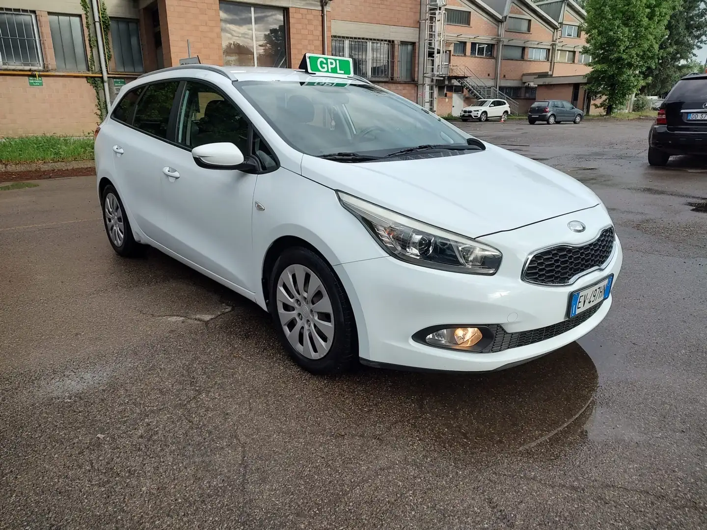 Kia Ceed SW / cee'd SW cee'd 1.4 ECO GPL SW Active, Ok Neopatentati Bianco - 2