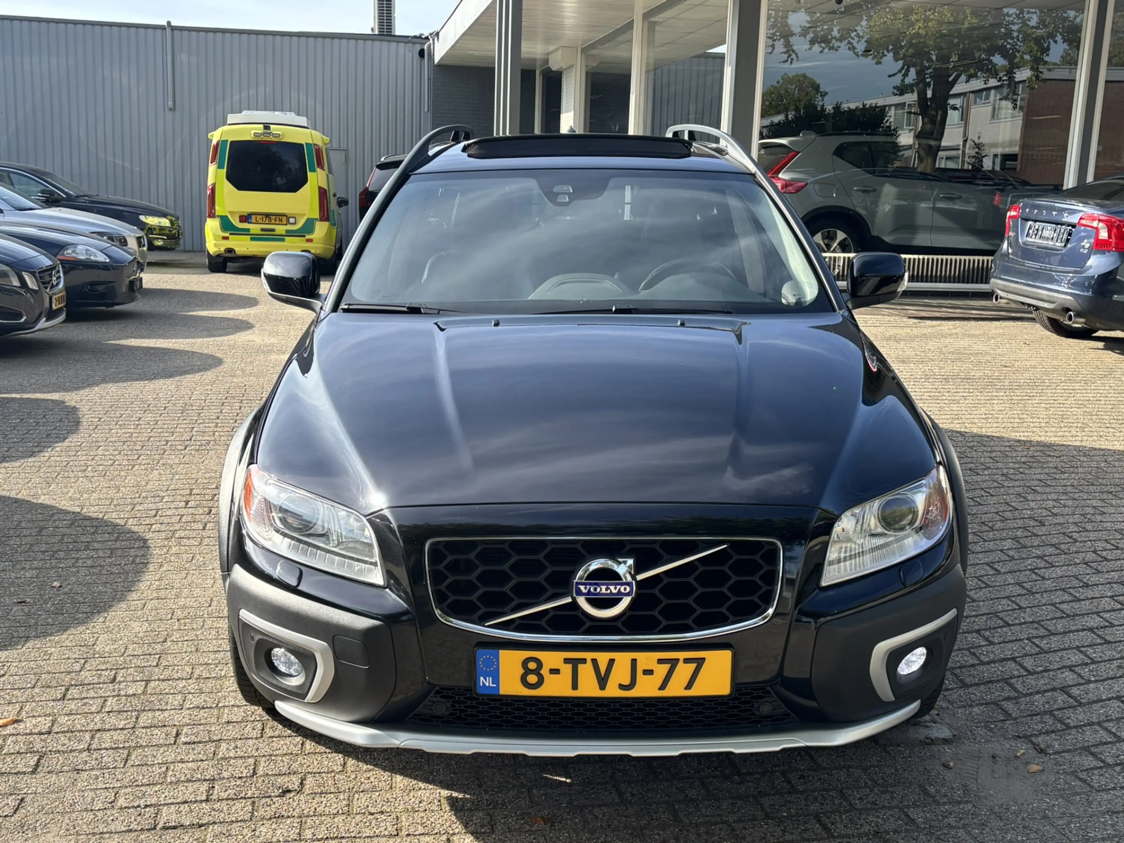 Volvo XC70 2.0 T5 245pk Aut8 Nordic+ Schuifdak Standkachel Ca — photo 12