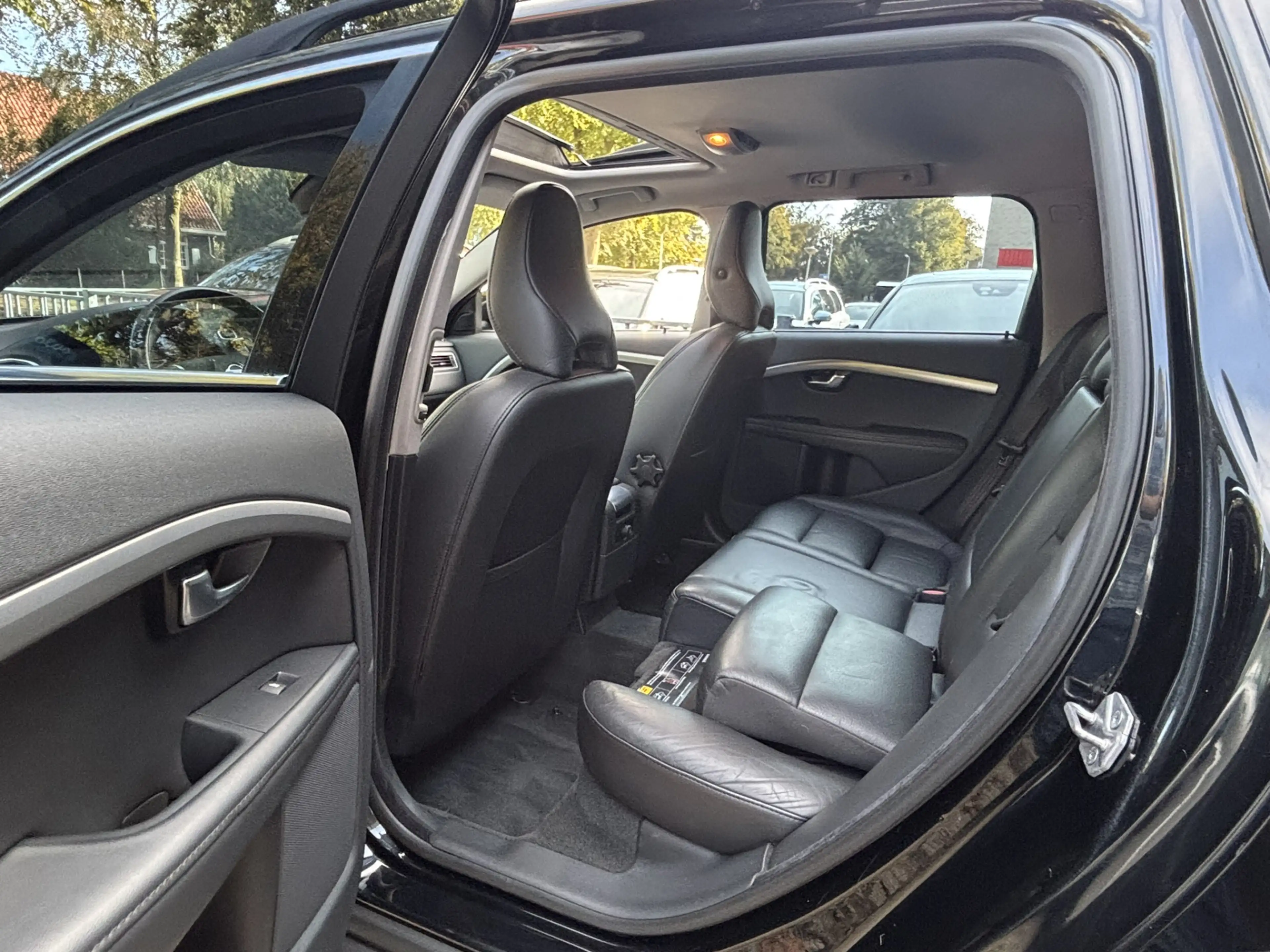 Volvo XC70 2.0 T5 245pk Aut8 Nordic+ Schuifdak Standkachel Ca — photo 17