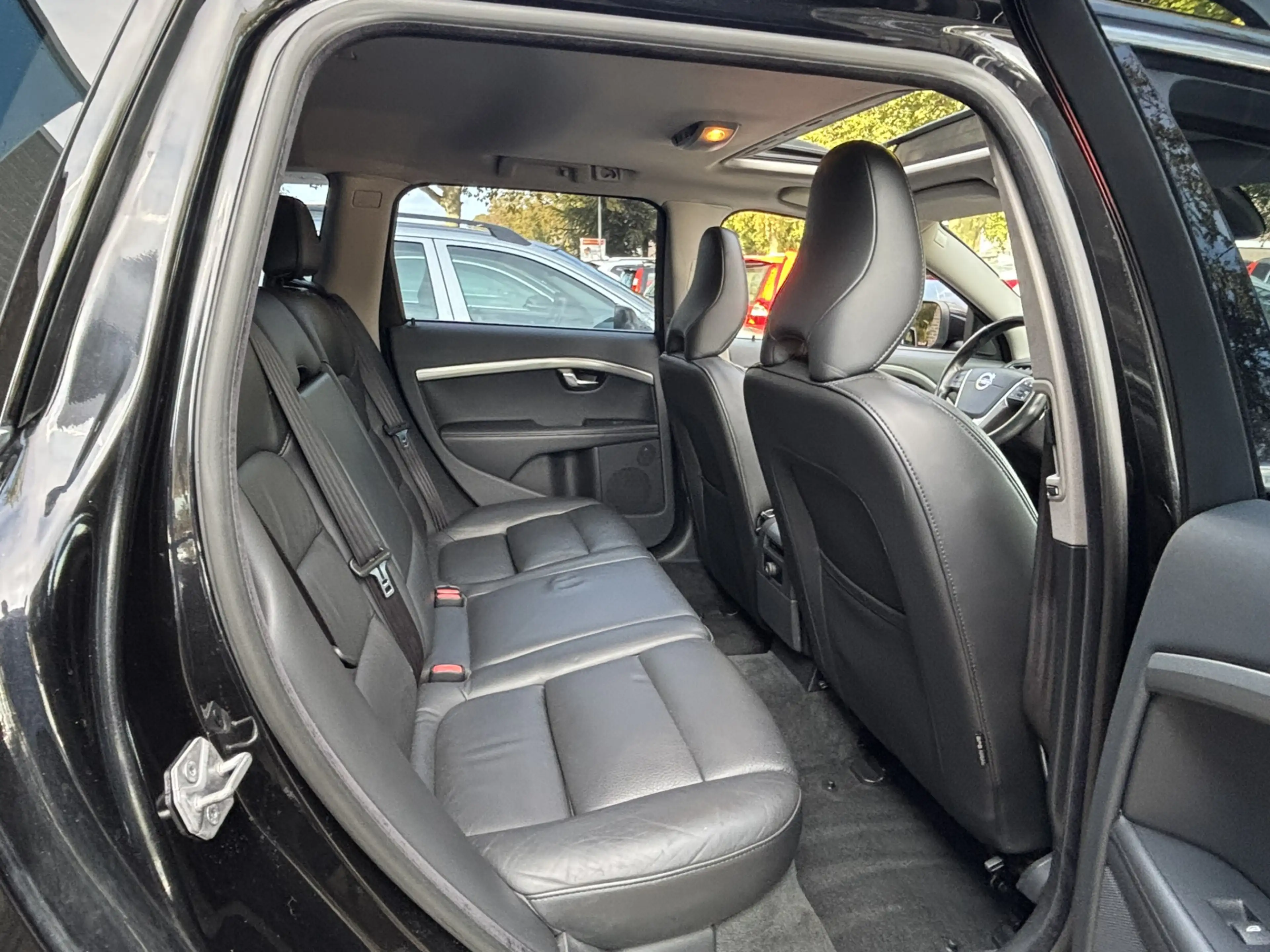 Volvo XC70 2.0 T5 245pk Aut8 Nordic+ Schuifdak Standkachel Ca — photo 5