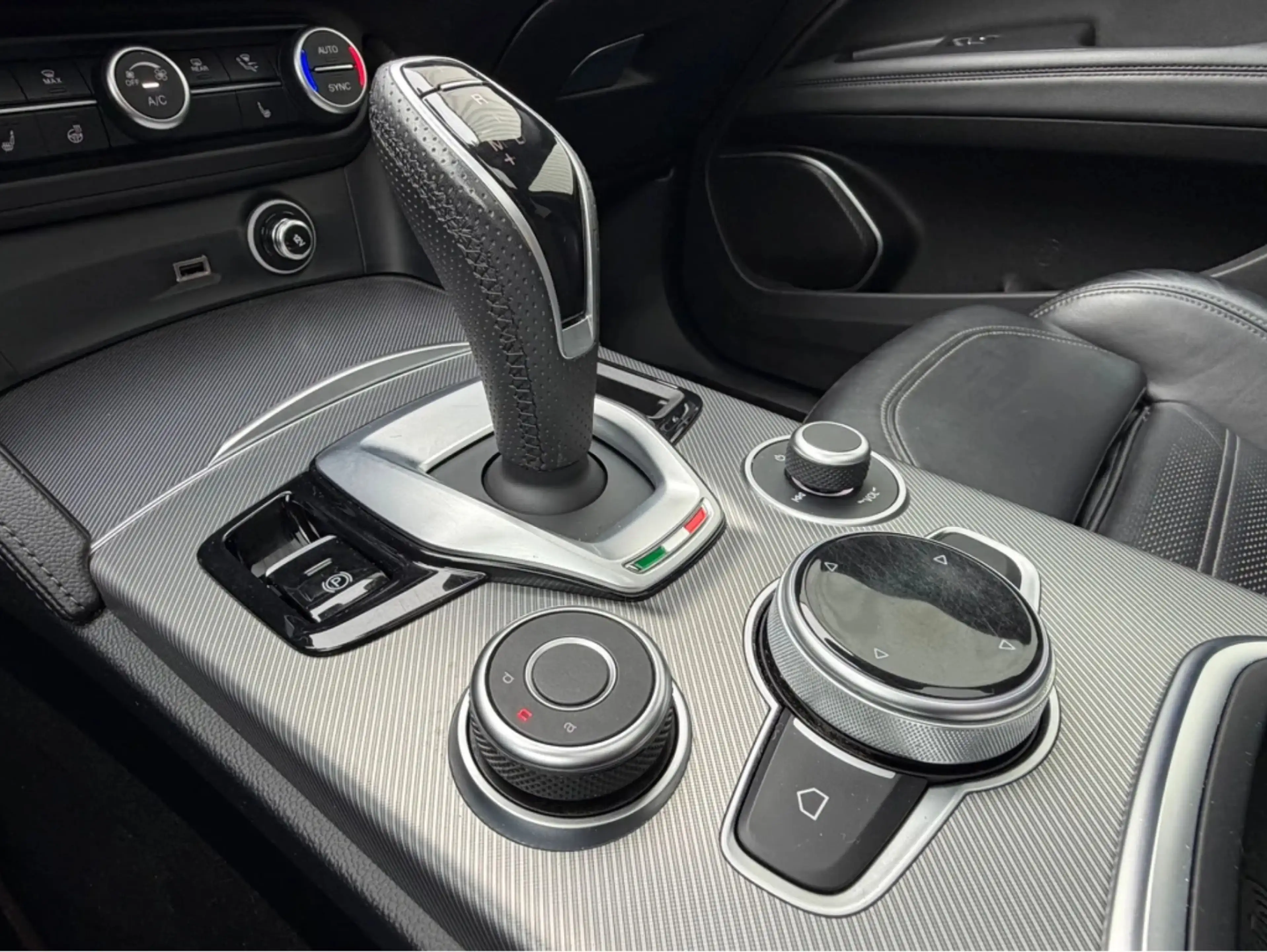 Alfa Romeo Stelvio 2.0 T AWD Super | 2022 | 1e Eigenaar | Pano | ACC — photo 13