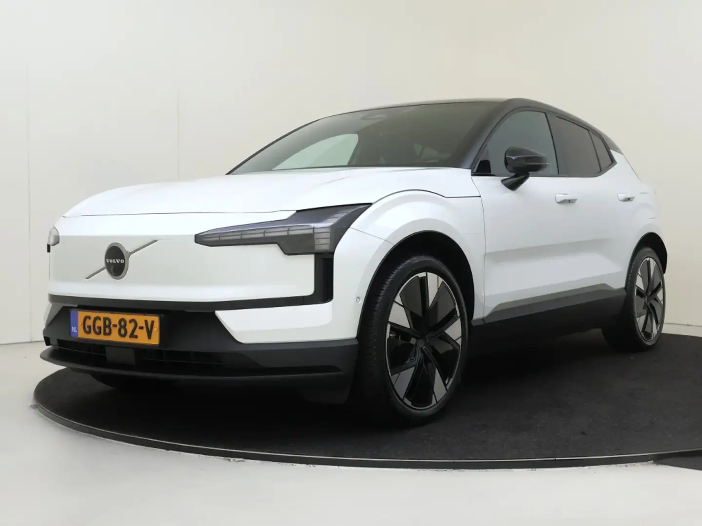 Volvo EX30 Extended Range Ultra 69 kWh | Panoramadak | Climat Wit - 2
