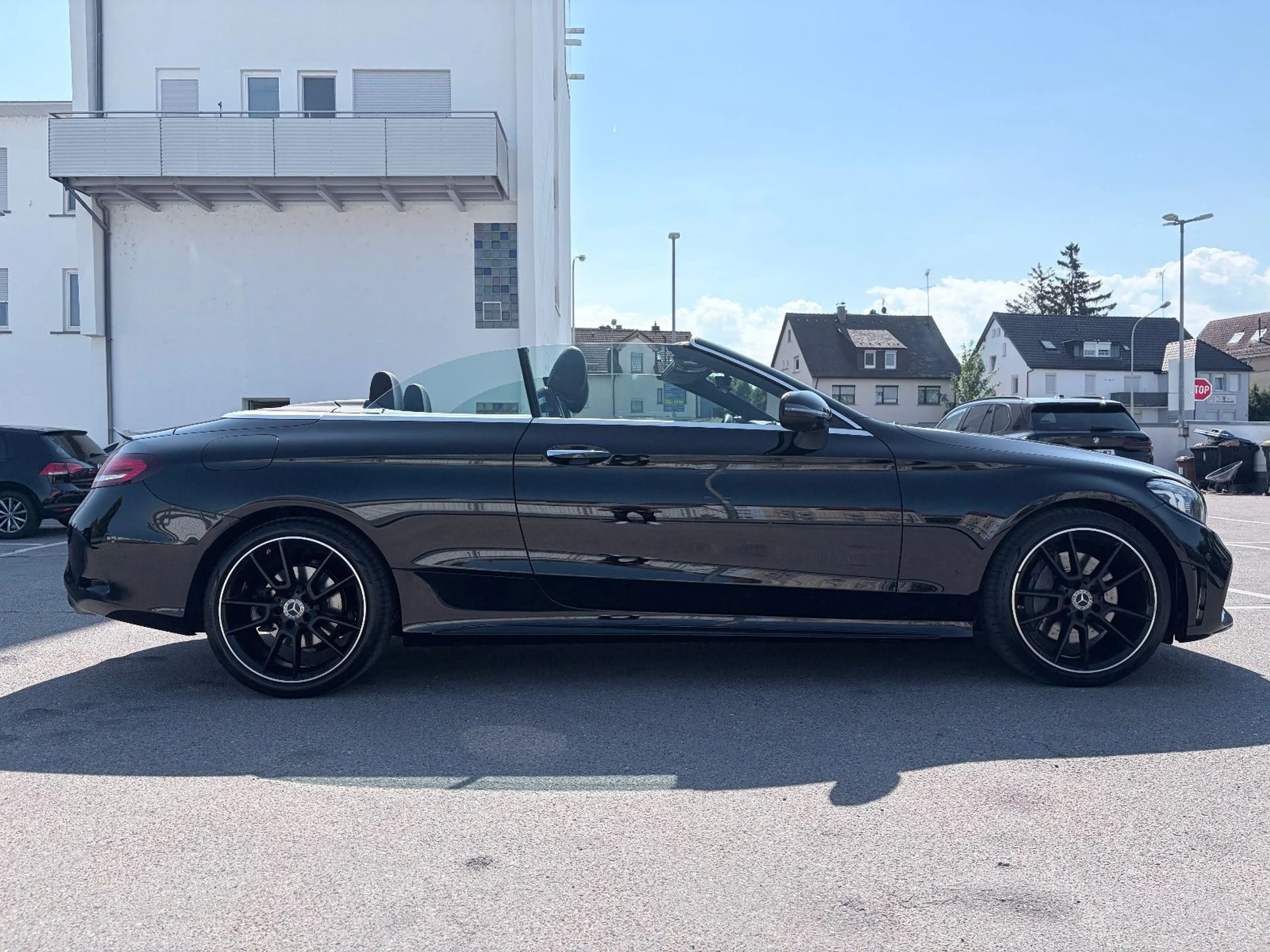 Mercedes-Benz C 300 d AMG PLUS COMAND/HUD/DISTRONIC/BURMESTER — photo 4