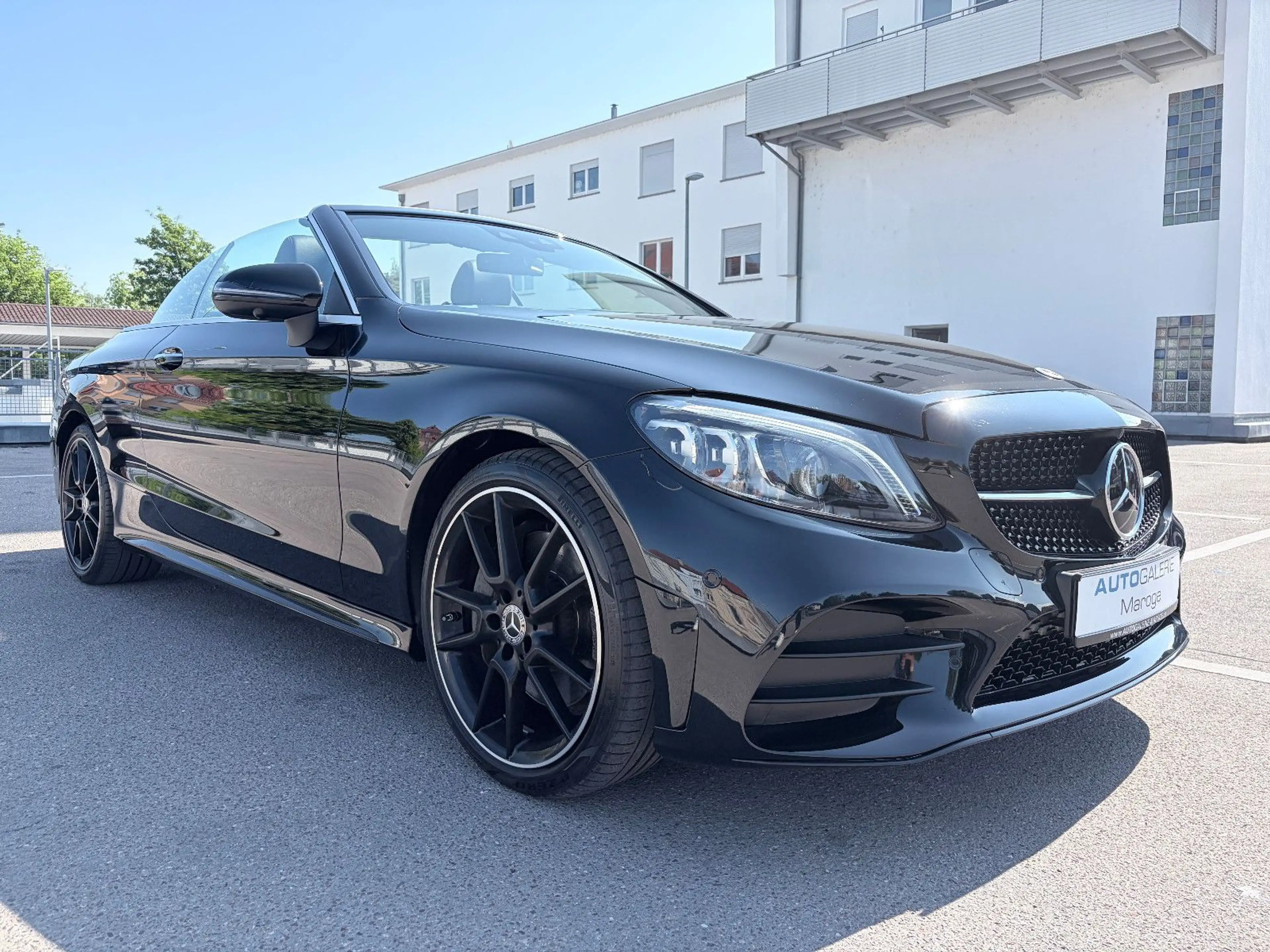 Mercedes-Benz C 300 d AMG PLUS COMAND/HUD/DISTRONIC/BURMESTER — photo 3