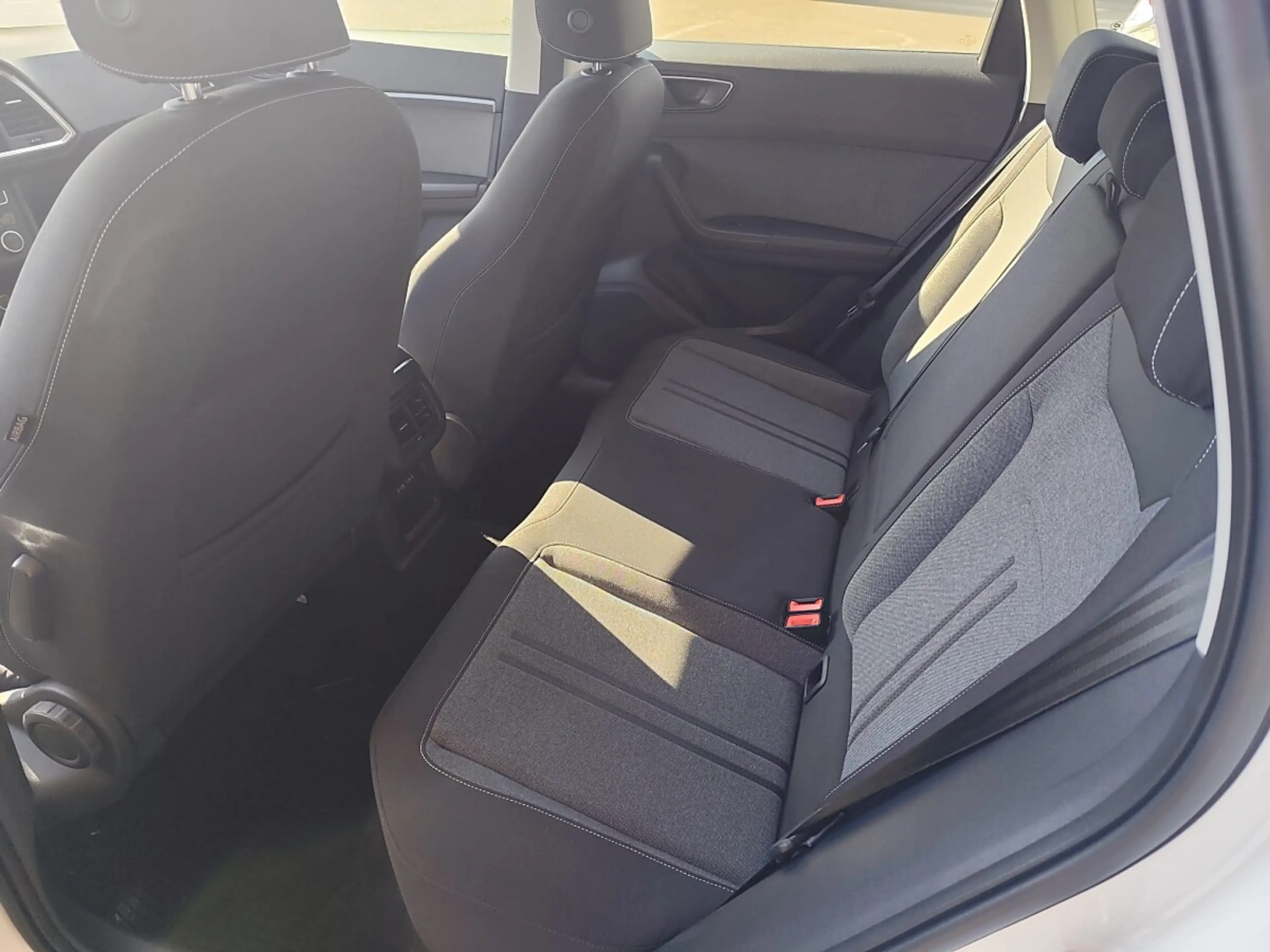 SEAT Ateca 2,0 Style TDI — photo 11