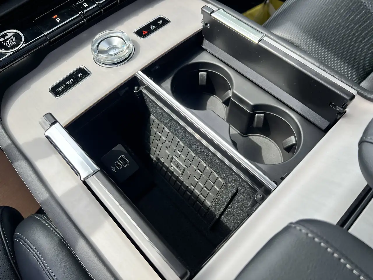 Lincoln Navigator снимка Lincoln Navigator