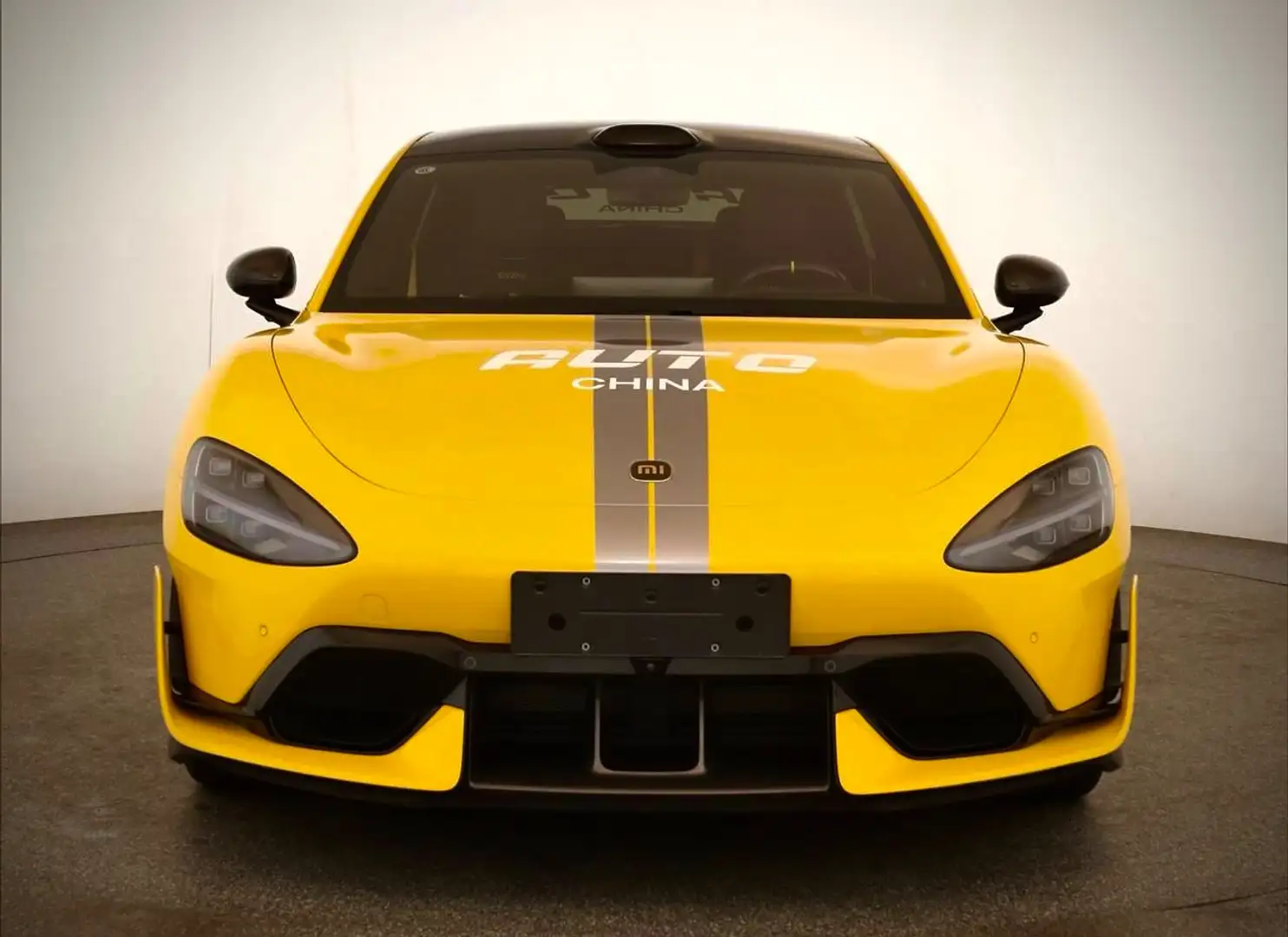 Xiaomi SU7 Ultra Gelb - 2