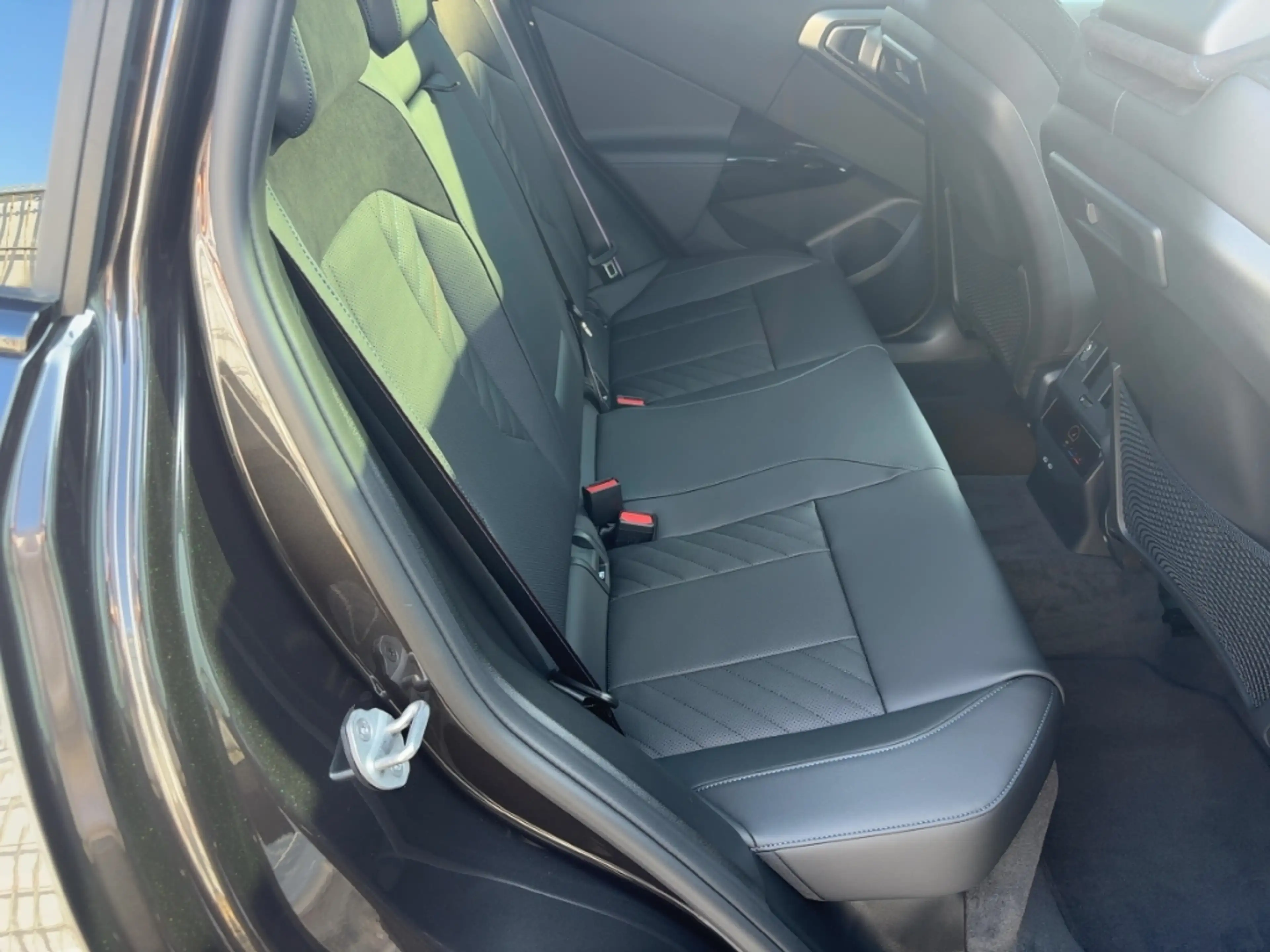 BMW X3 40d xDrive Sportpaket AHK-klappbar AHK El. Panodac — photo 7