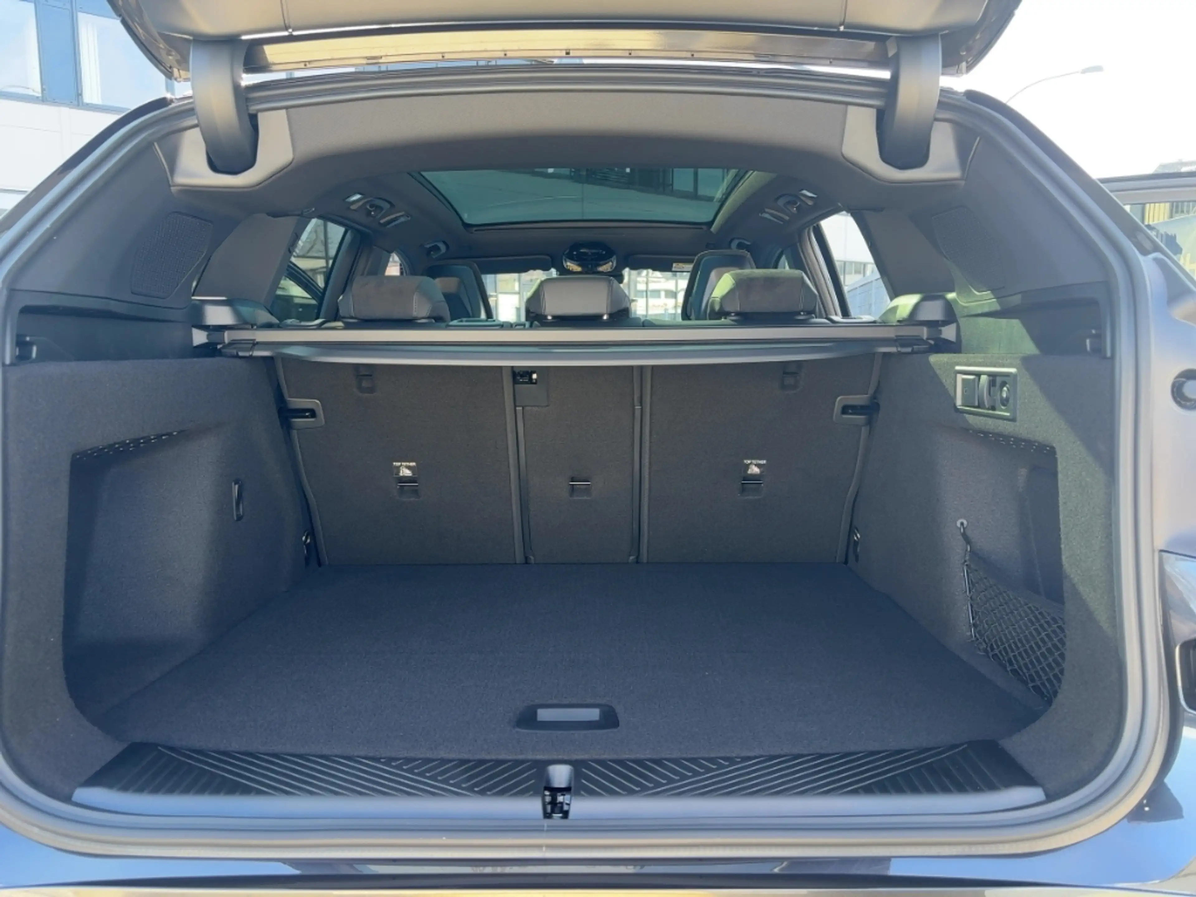 BMW X3 40d xDrive Sportpaket AHK-klappbar AHK El. Panodac — photo 15