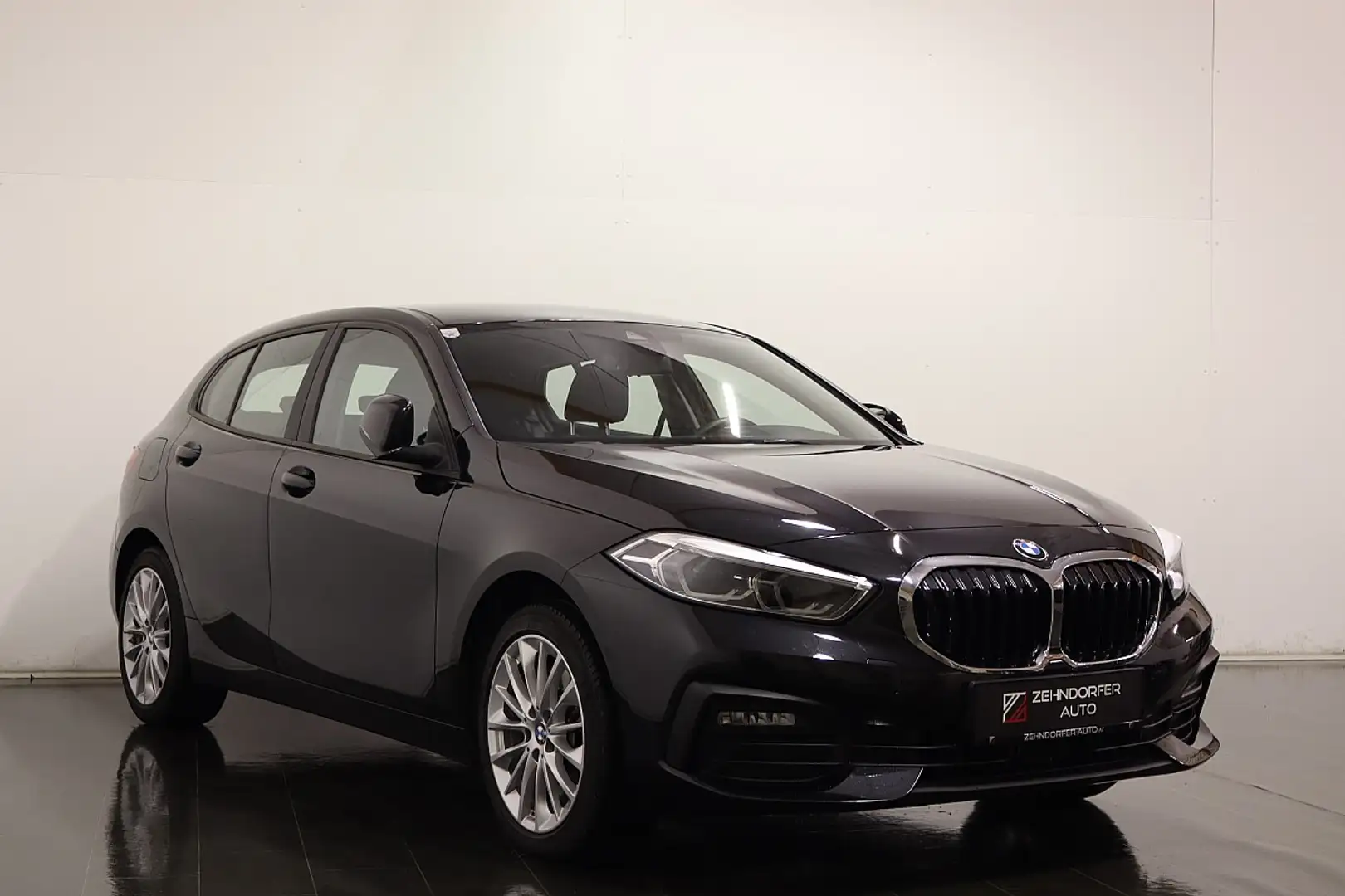 BMW 120 d xDrive Aut. / LIVE COCKPIT / LED / SHZ / NAVI Schwarz - 2