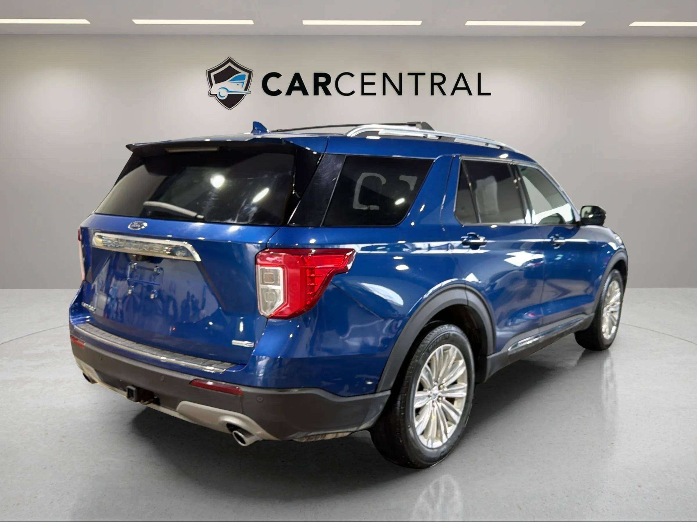 2020 Ford Explorer