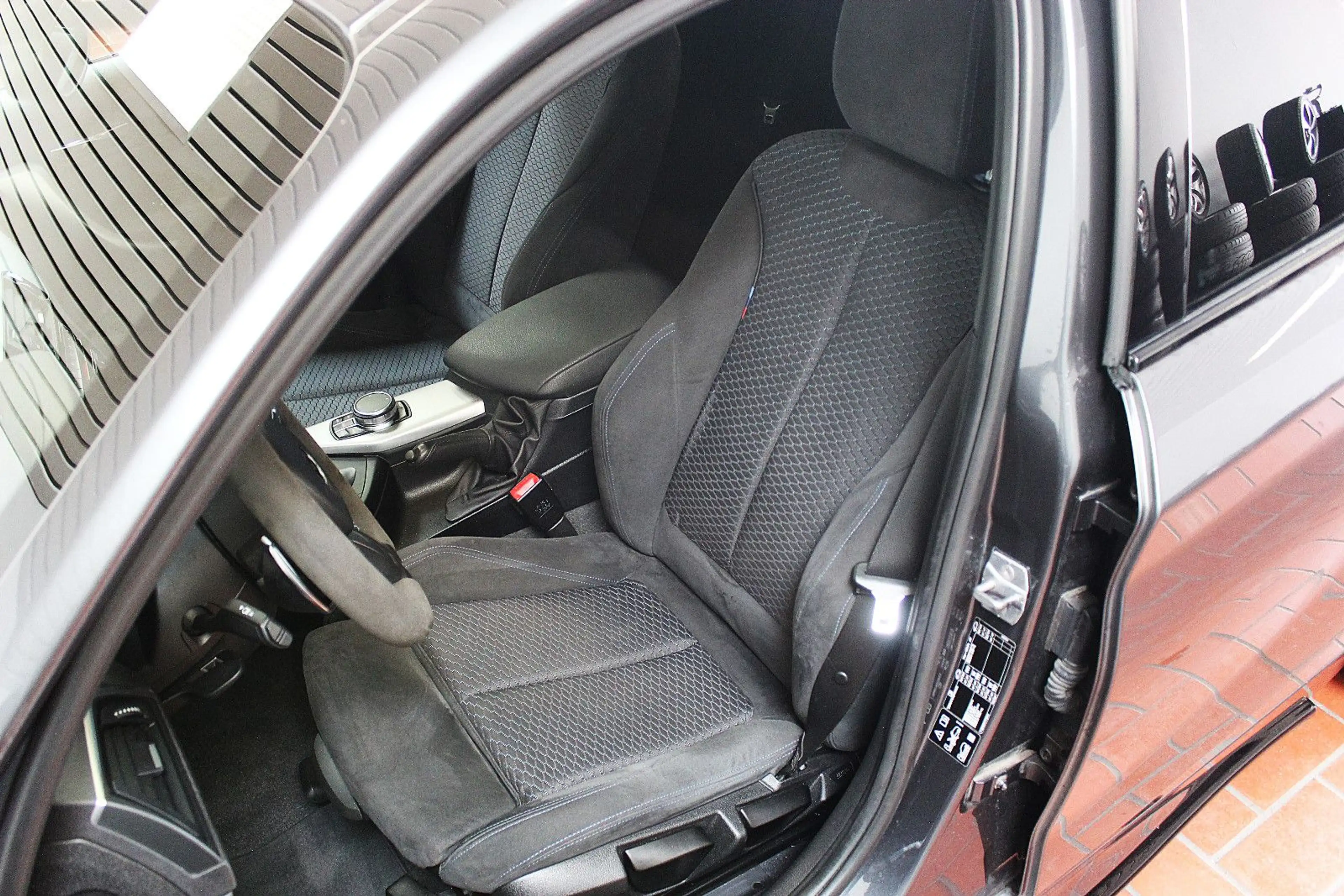 BMW 140 xDrive*Special Edition*LED*LHZ*Ohne OPF — photo 14