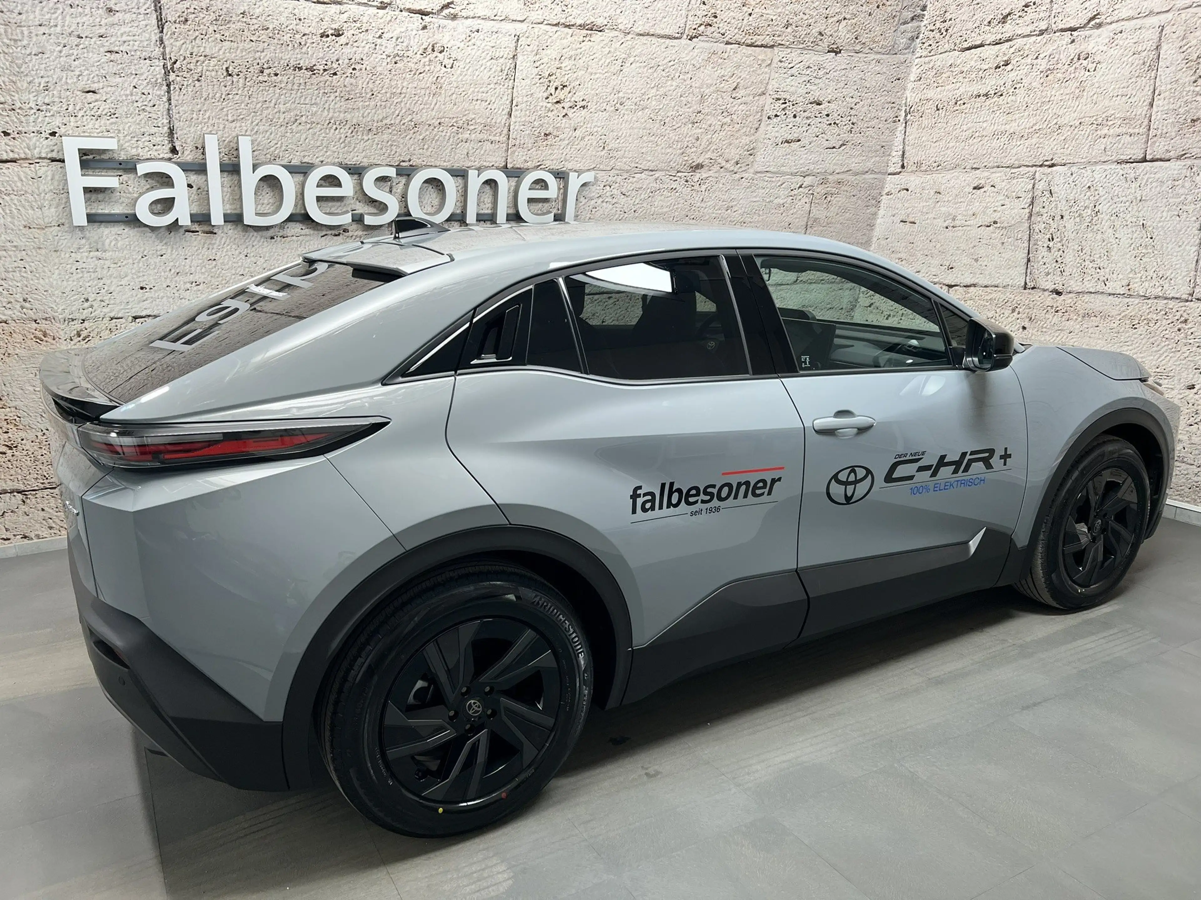 Toyota C-HR+ Elektro 77 kWh Teamplayer — photo 5