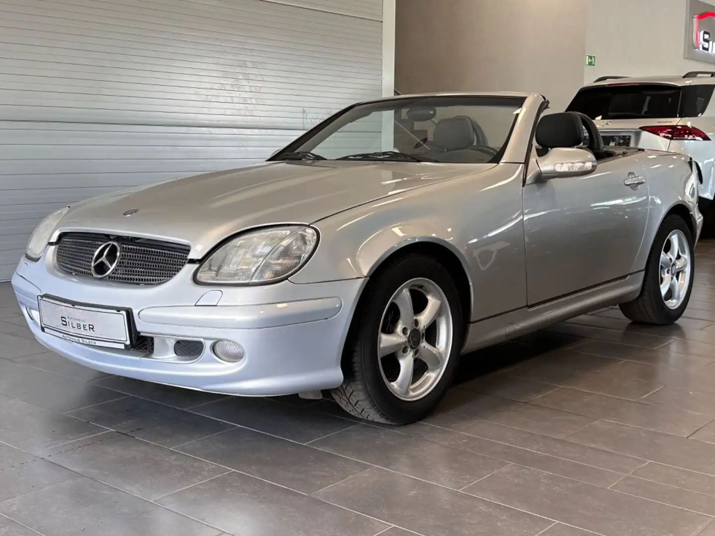 Mercedes-Benz SLK 320 Roadster Argintiu - 1