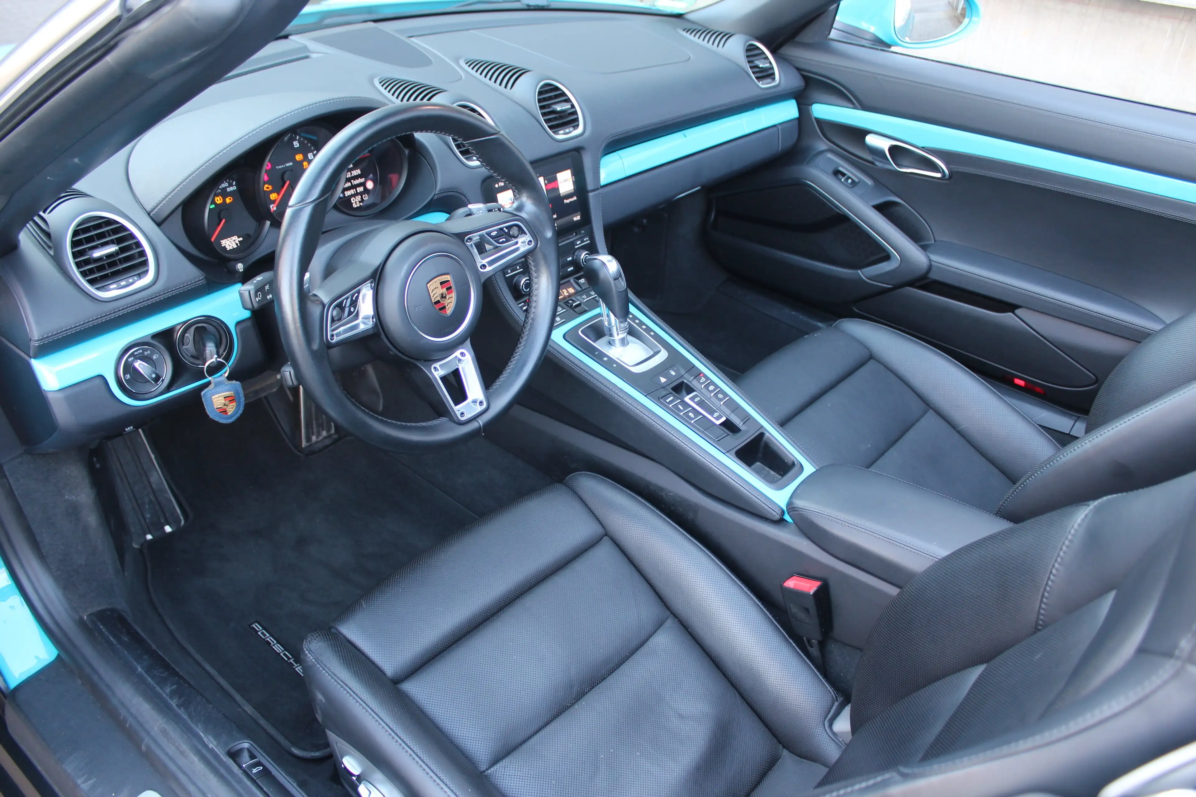 Porsche Boxster 718 Boxster: Scheckh.,top Ausst.,Individual-Design — photo 13