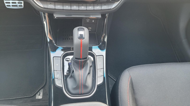 Hyundai i30 Kombi N-Line SW 1.6 N-Line*Navi*LED*Shzg*PDC*Ca... — photo 11